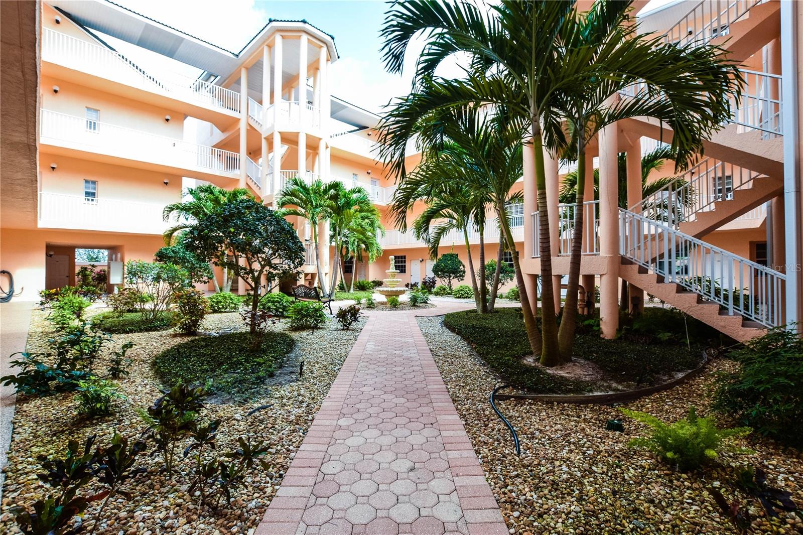 1711 GONDOLA PARK DR #1711, VENICE, FL, 34292