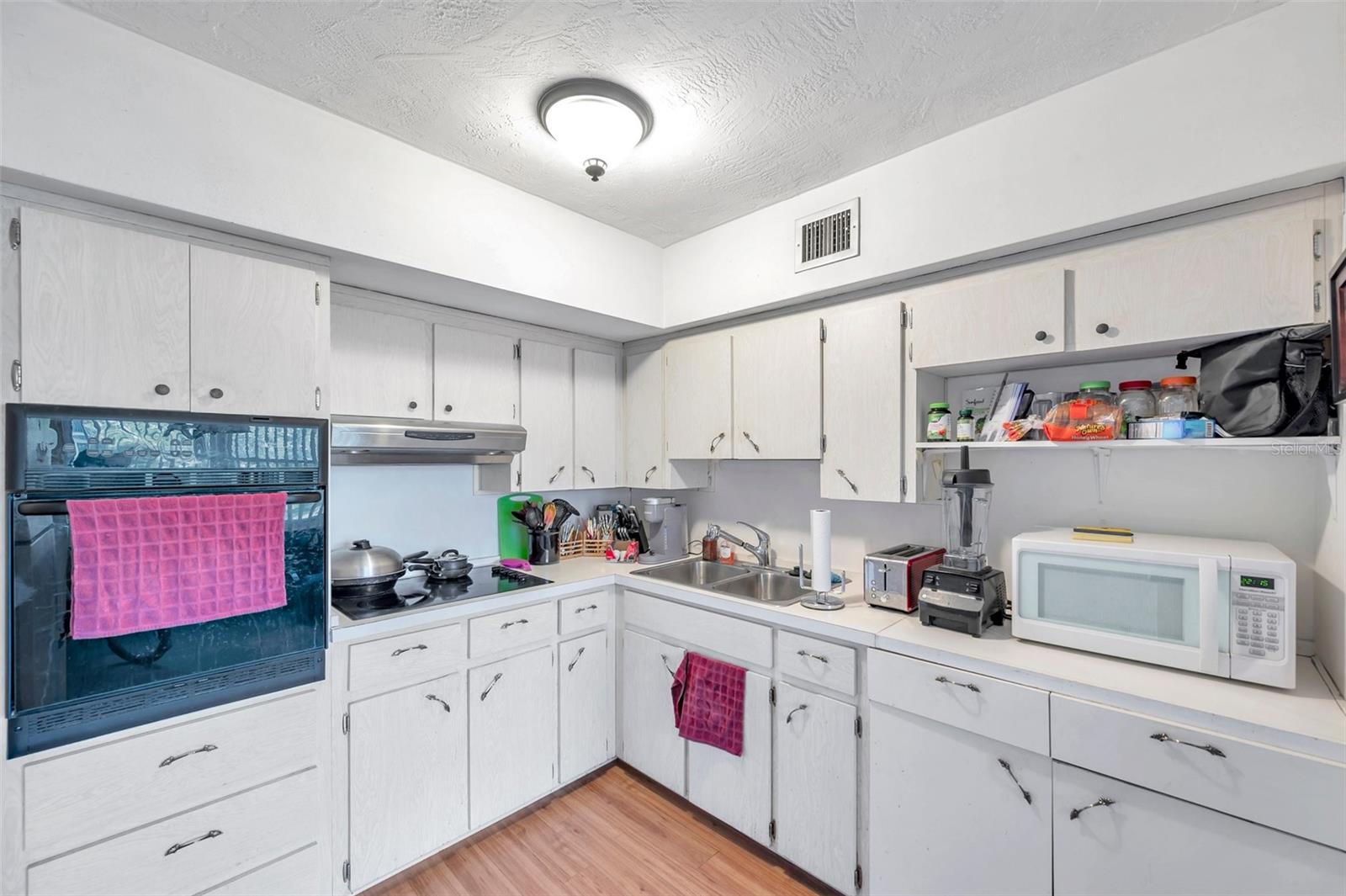 2452 BRAZILIA DR #32, CLEARWATER, FL, 33763