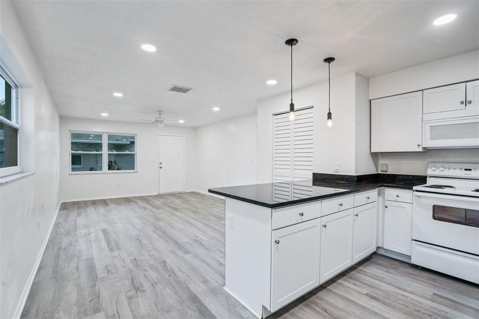 15736 MORGAN ST, CLEARWATER, FL, 33760
