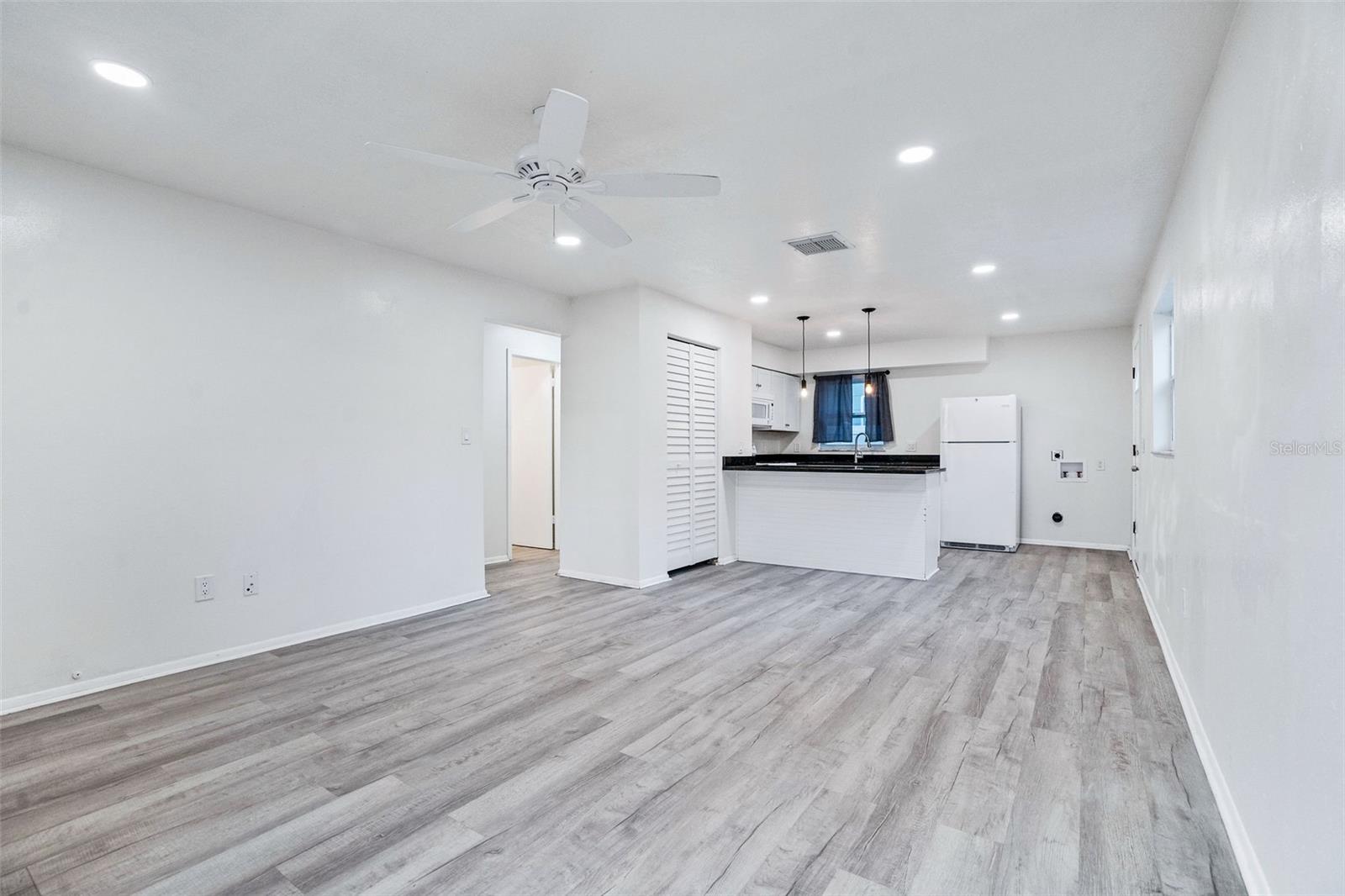 15736 MORGAN ST, CLEARWATER, FL, 33760