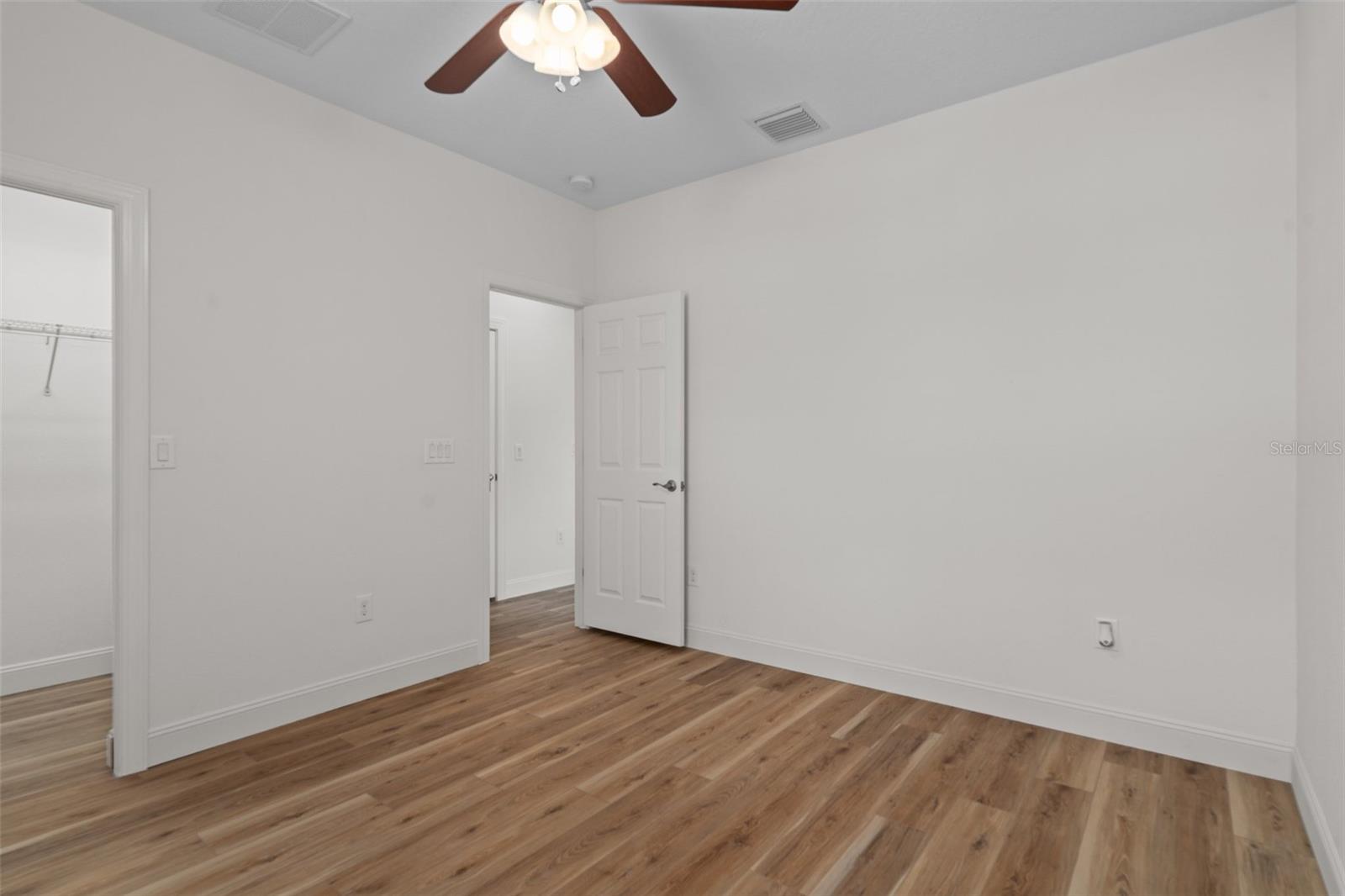16030 BELLA WOODS DR, TAMPA, FL, 33647