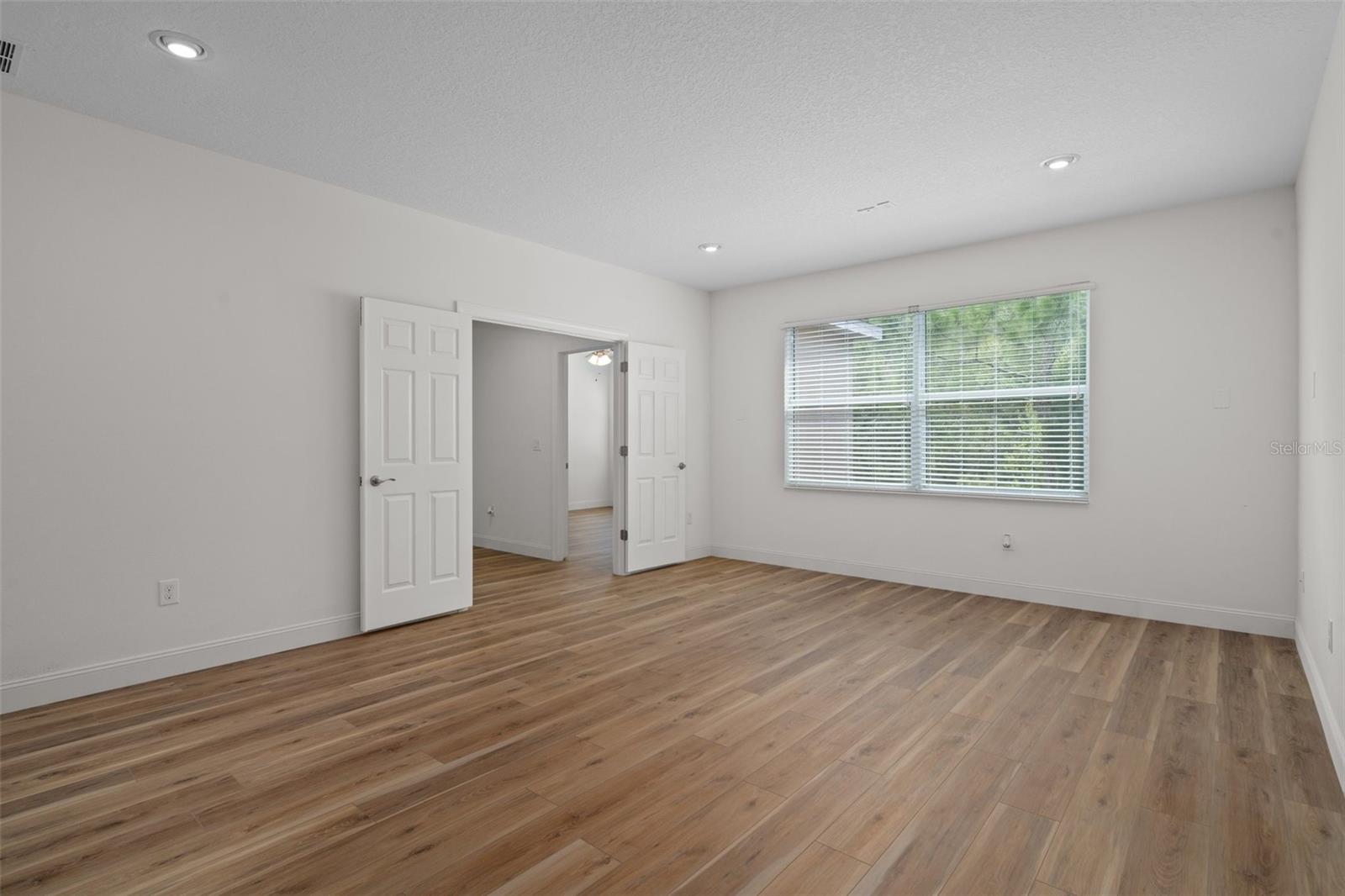 16030 BELLA WOODS DR, TAMPA, FL, 33647