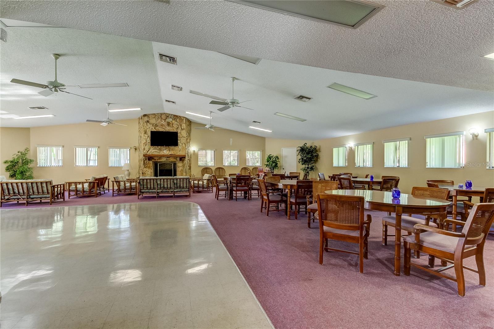 612 FAIRMONT AVE #D, SAFETY HARBOR, FL, 34695