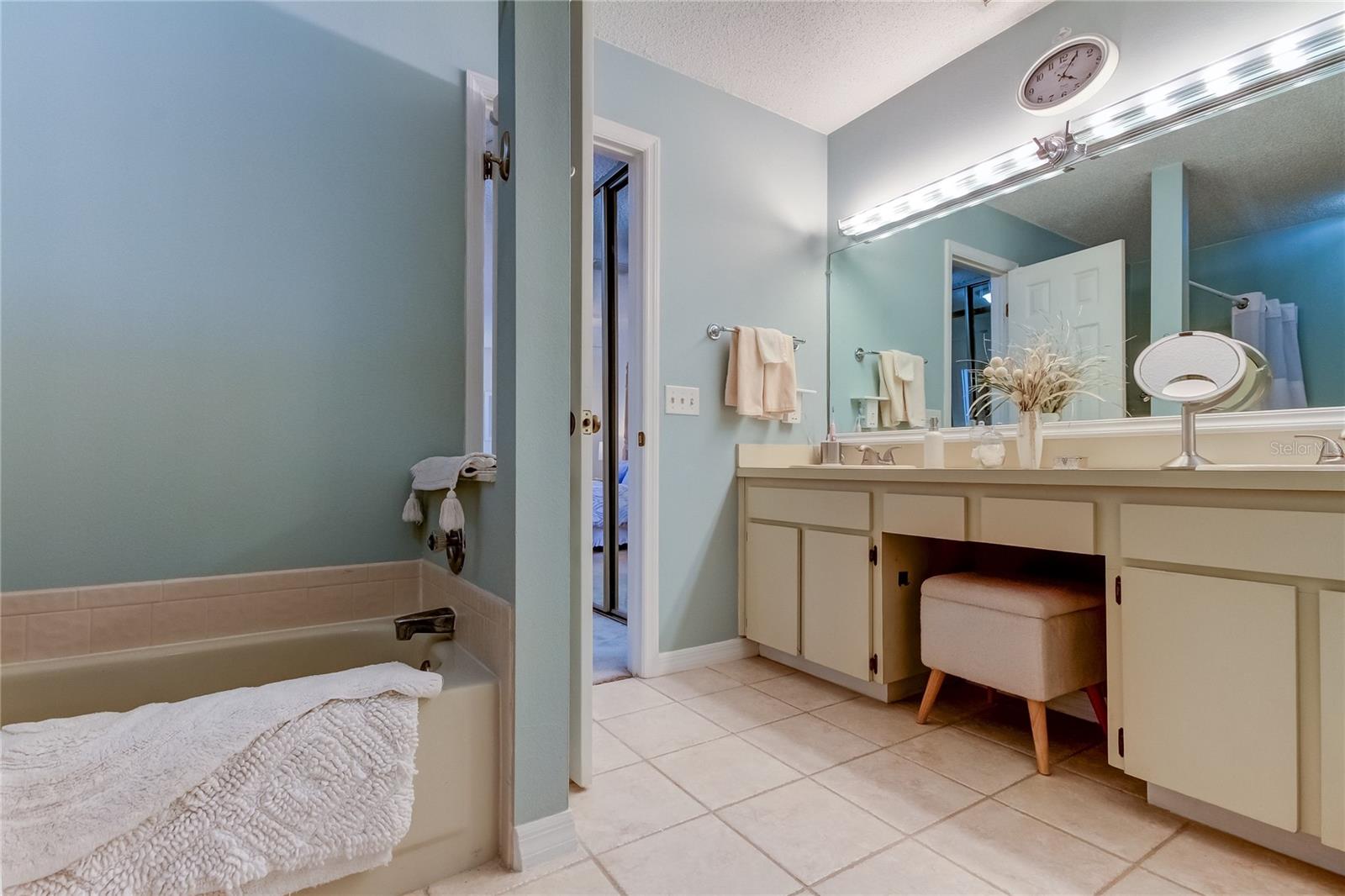 612 FAIRMONT AVE #D, SAFETY HARBOR, FL, 34695