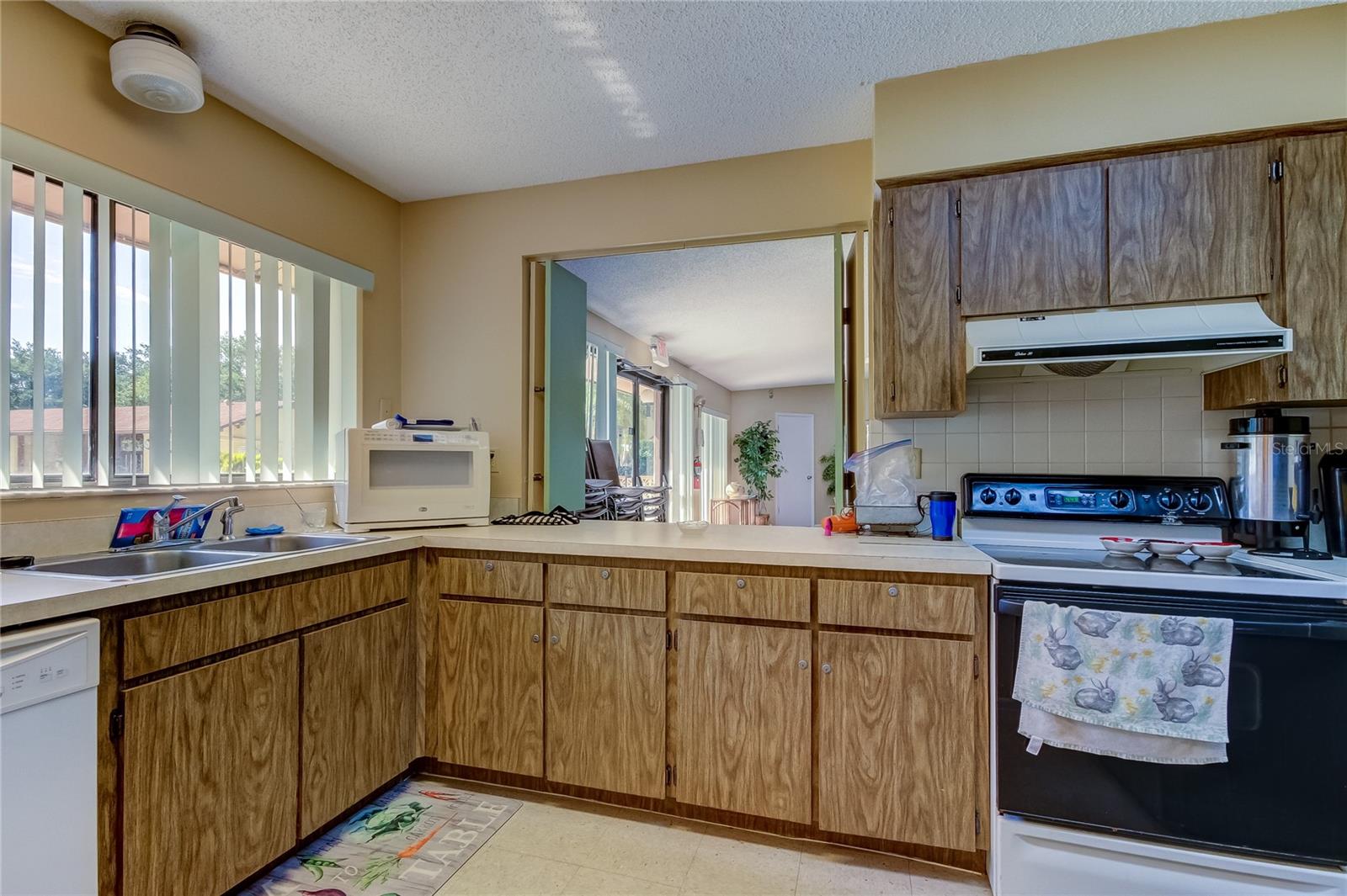 612 FAIRMONT AVE #D, SAFETY HARBOR, FL, 34695