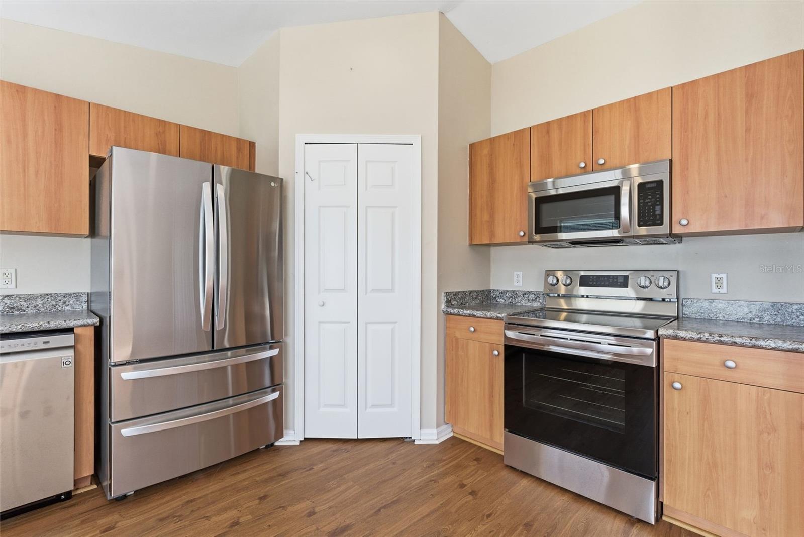 511 PORPOISE RD, VENICE, FL, 34293