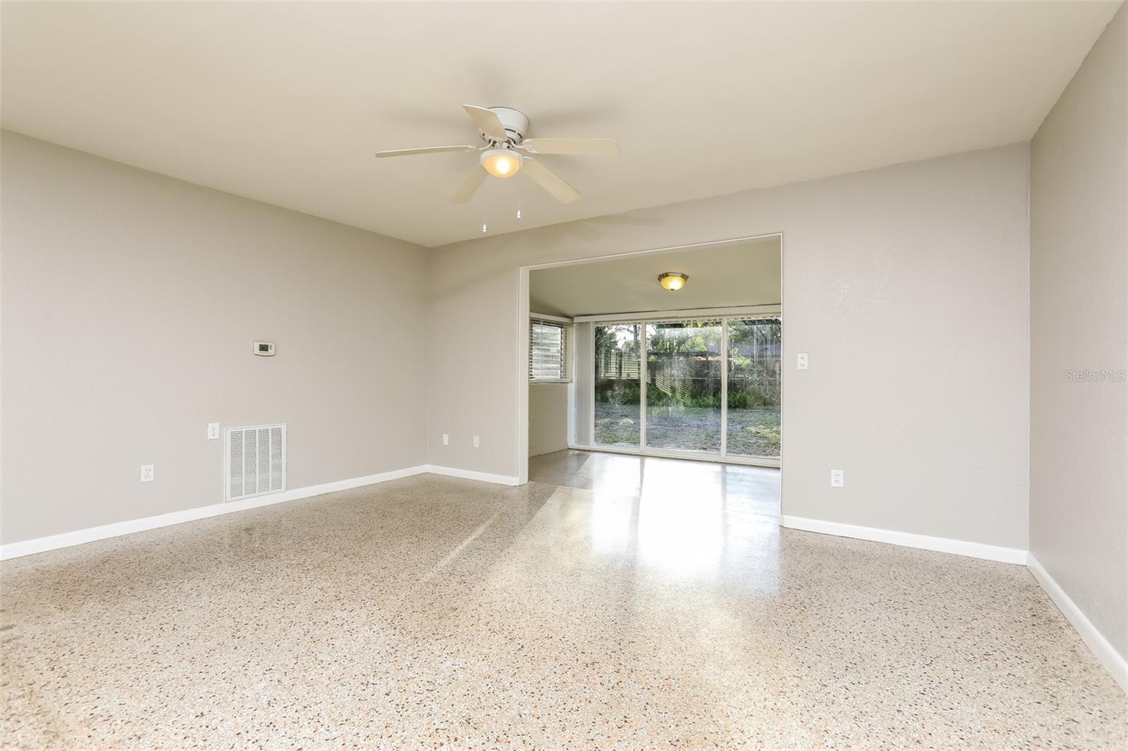 112 HIGHLAND DR, FERN PARK, FL, 32730