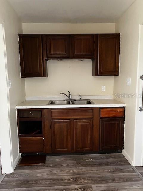 2112 HOLLYWOOD AVE, EUSTIS, FL, 32726