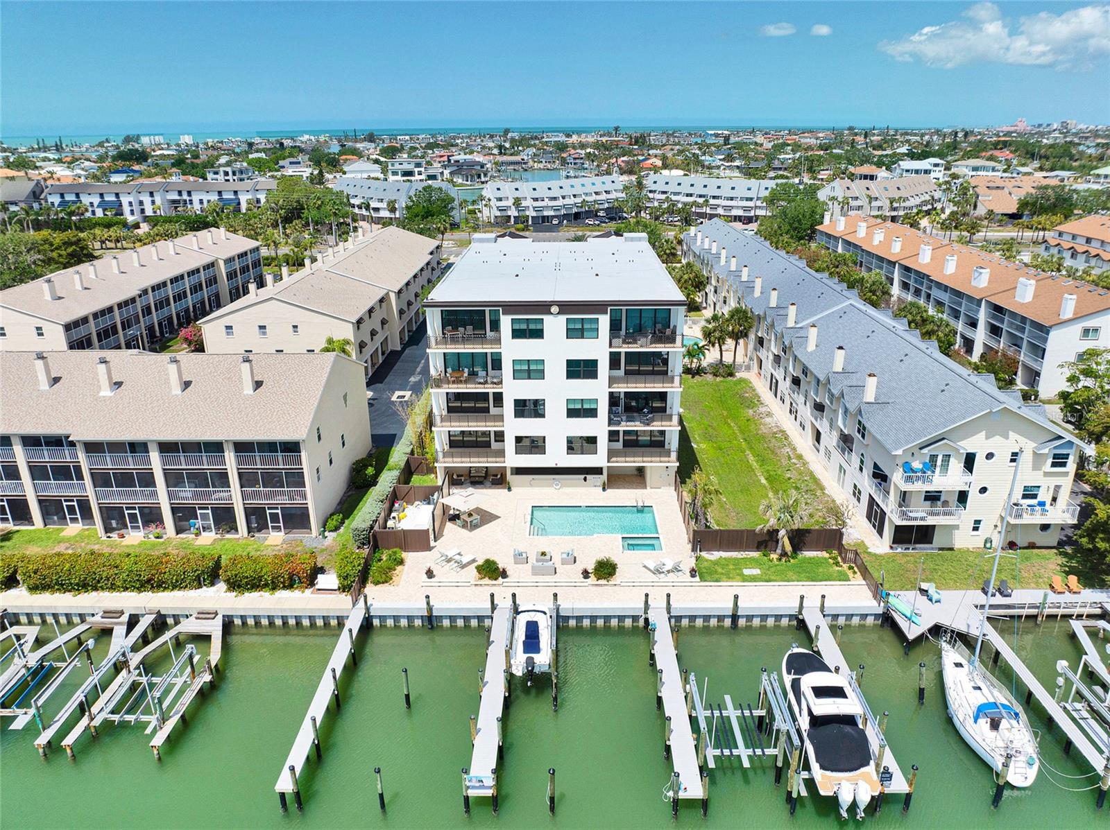 455 PINELLAS BAYWAY S #2A, TIERRA VERDE, FL, 33715