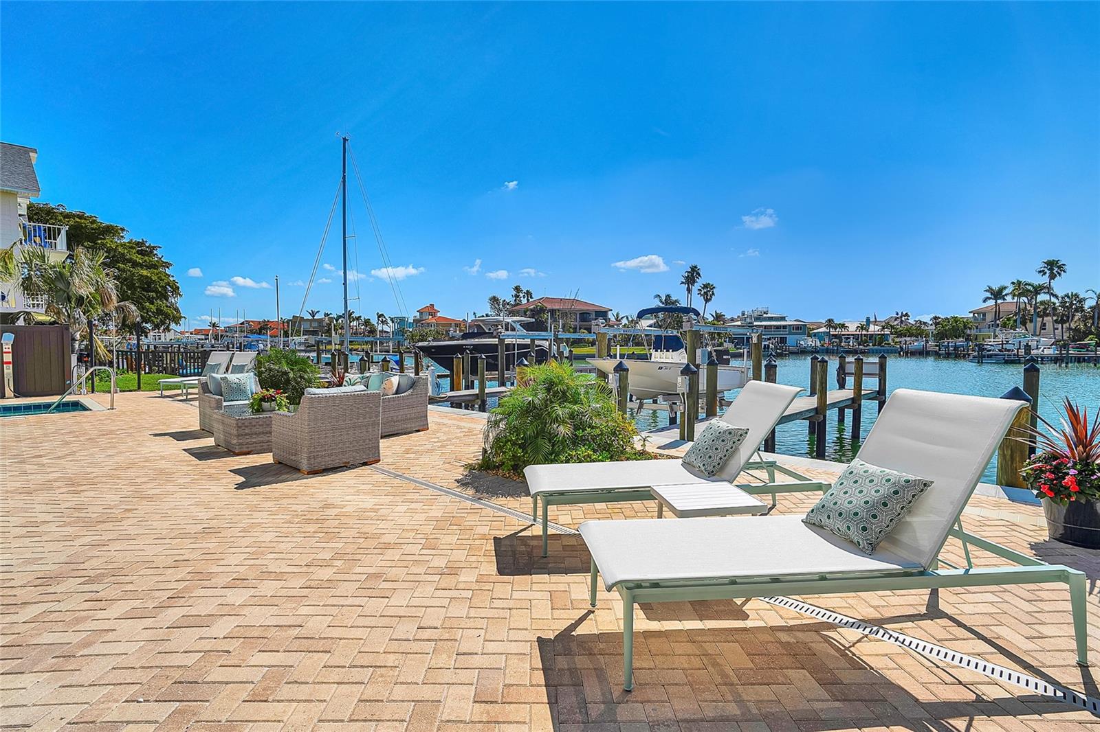 455 PINELLAS BAYWAY S #2A, TIERRA VERDE, FL, 33715