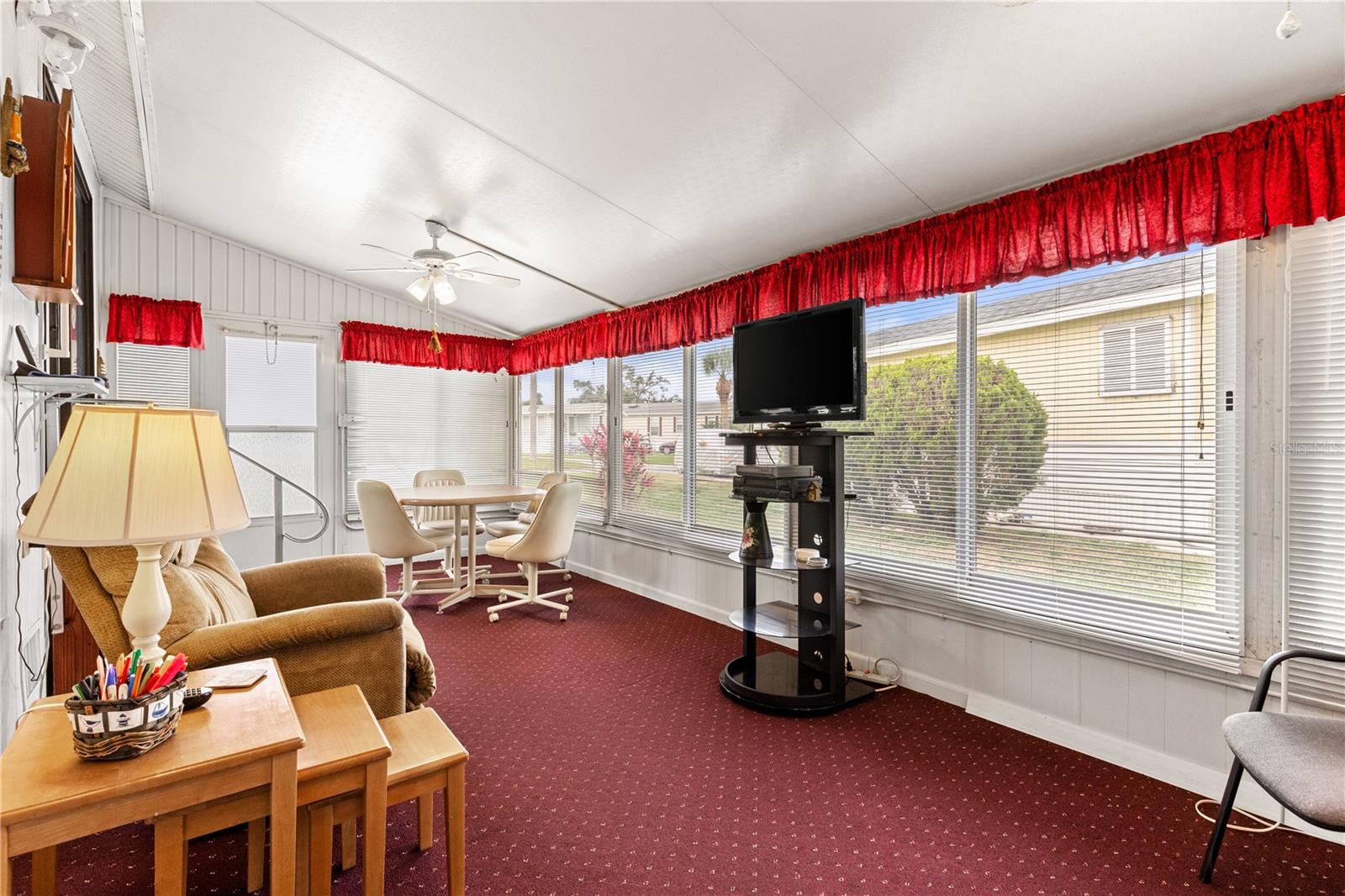 A4647919 Property Photo