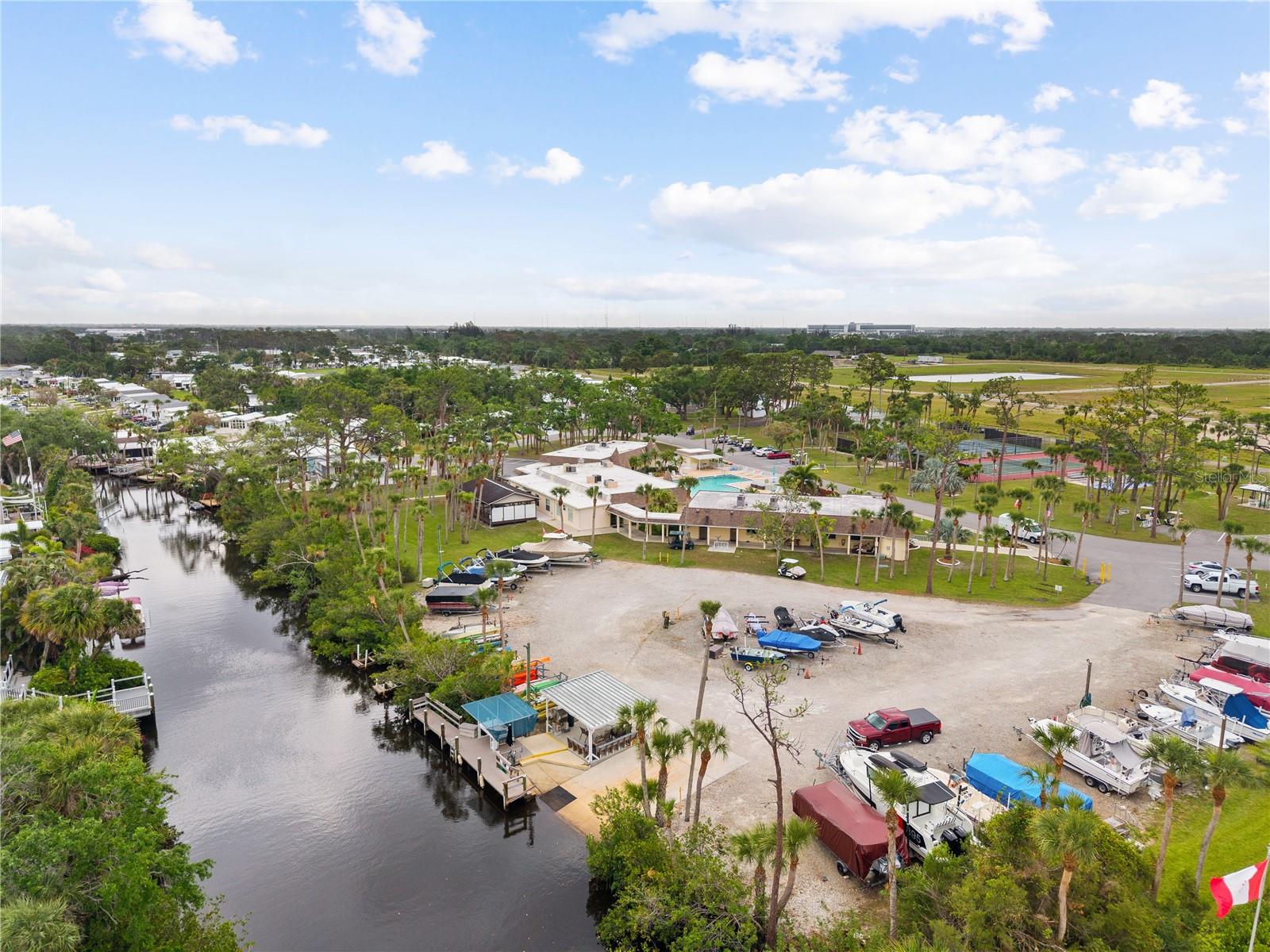 A4647919 Property Photo