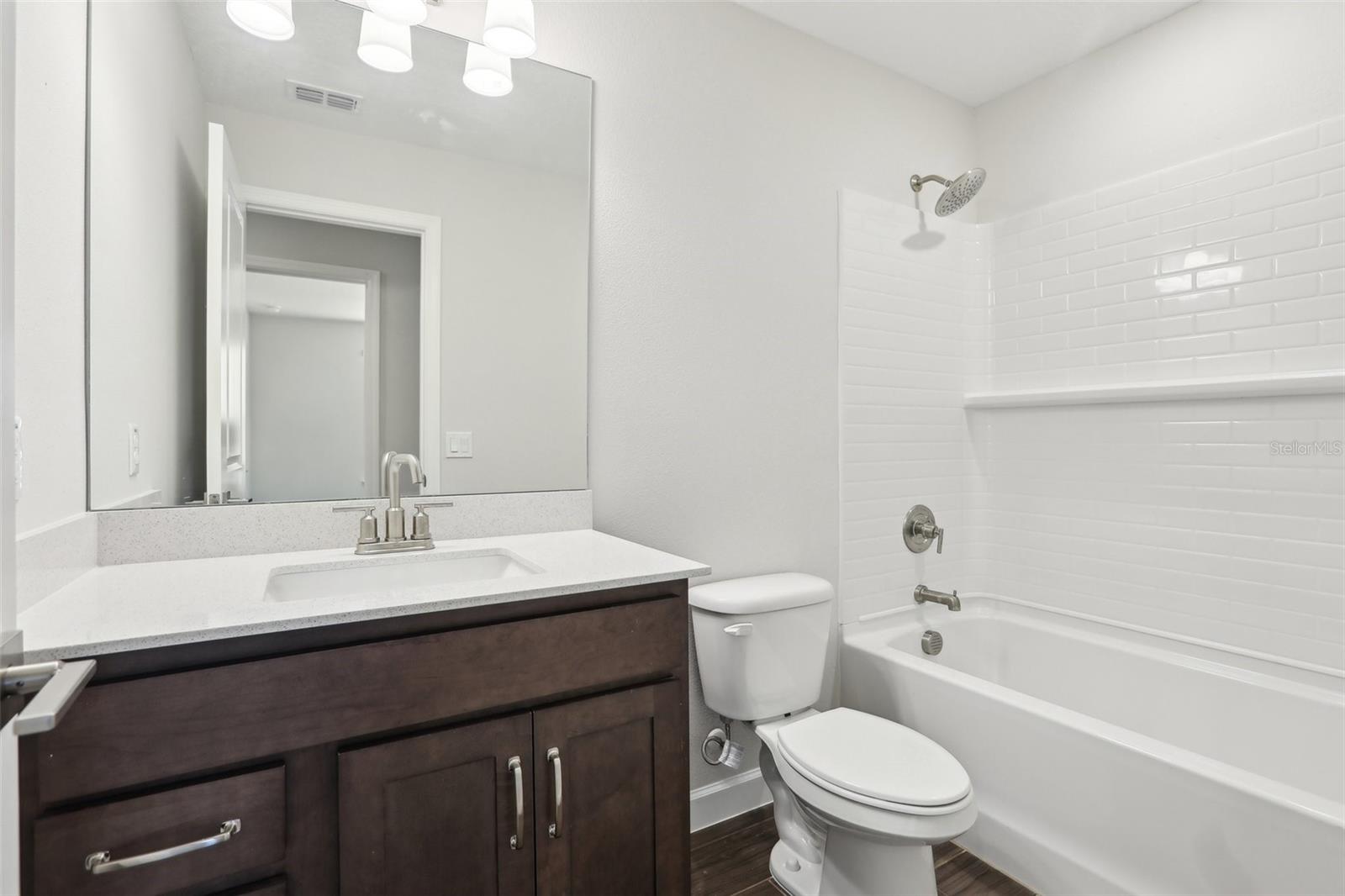 7294 DEER VALLEY CIR, TAMPA, FL, 33635
