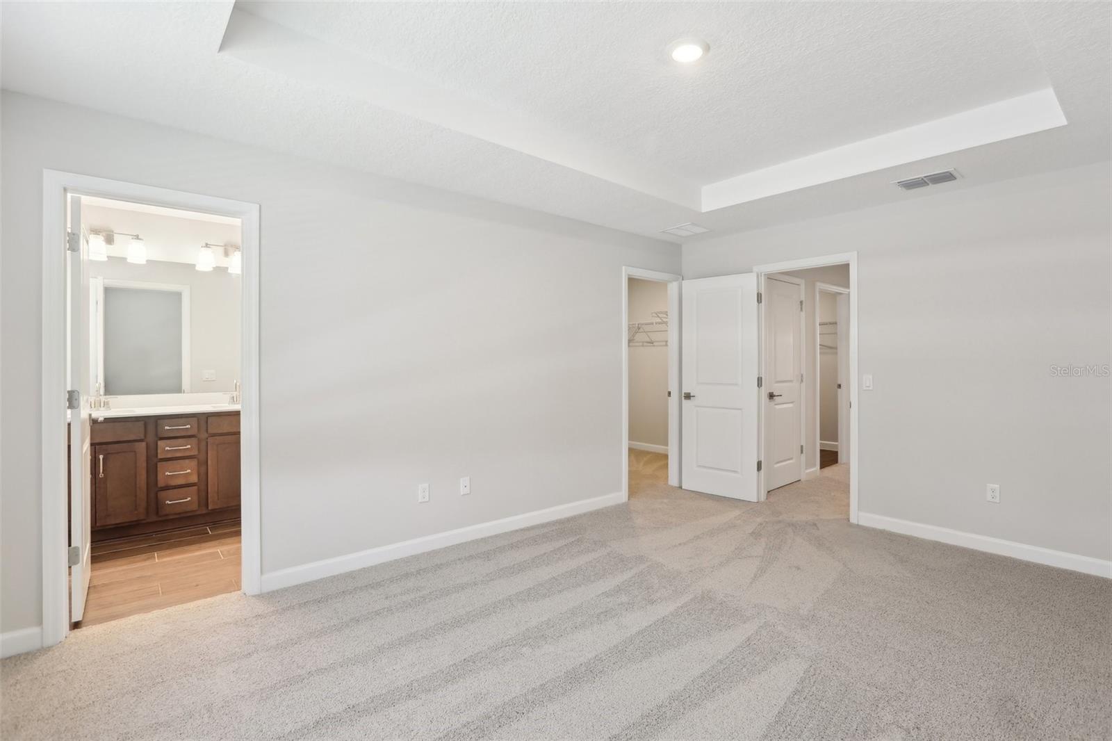 7294 DEER VALLEY CIR, TAMPA, FL, 33635