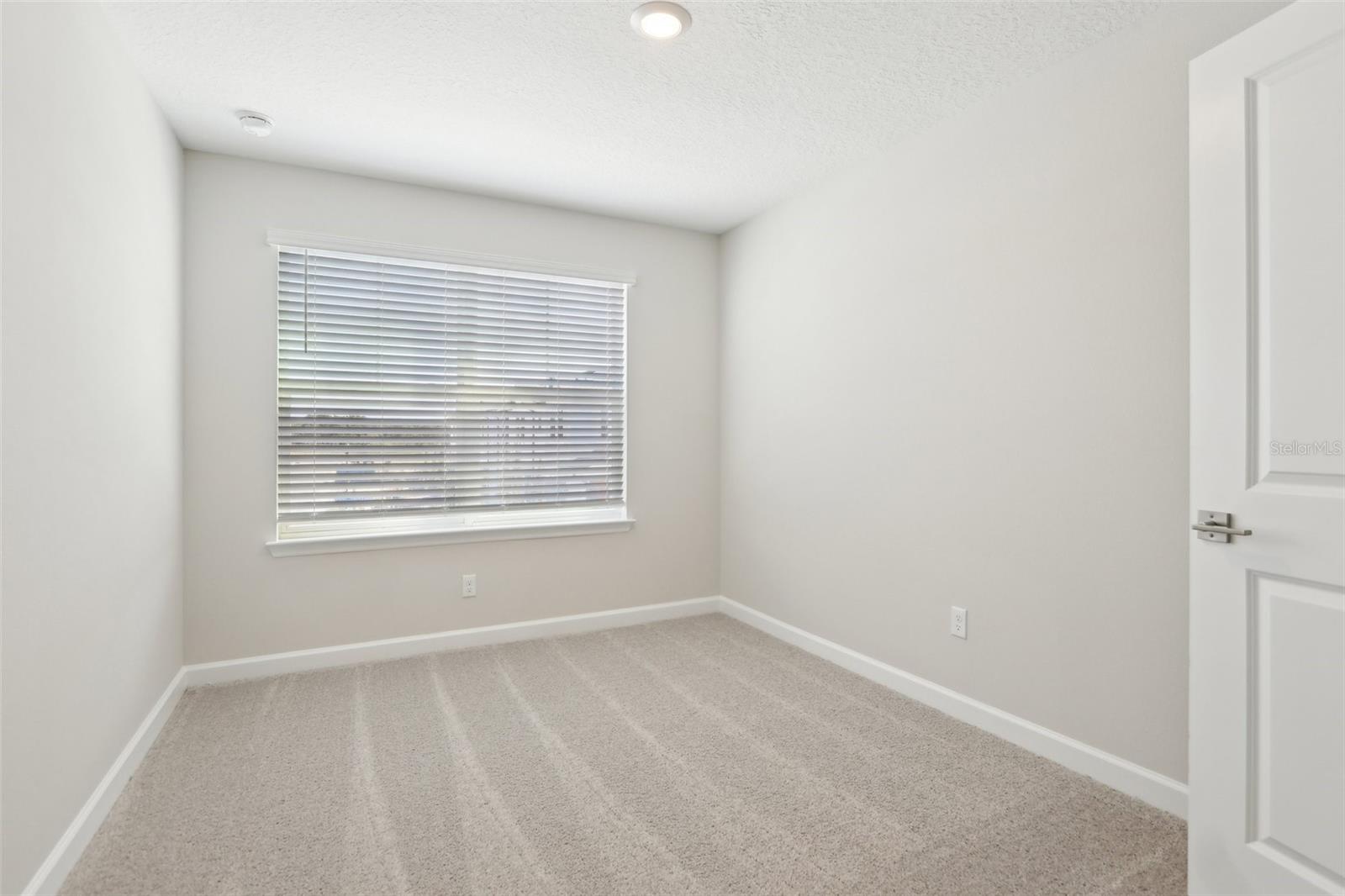 7294 DEER VALLEY CIR, TAMPA, FL, 33635
