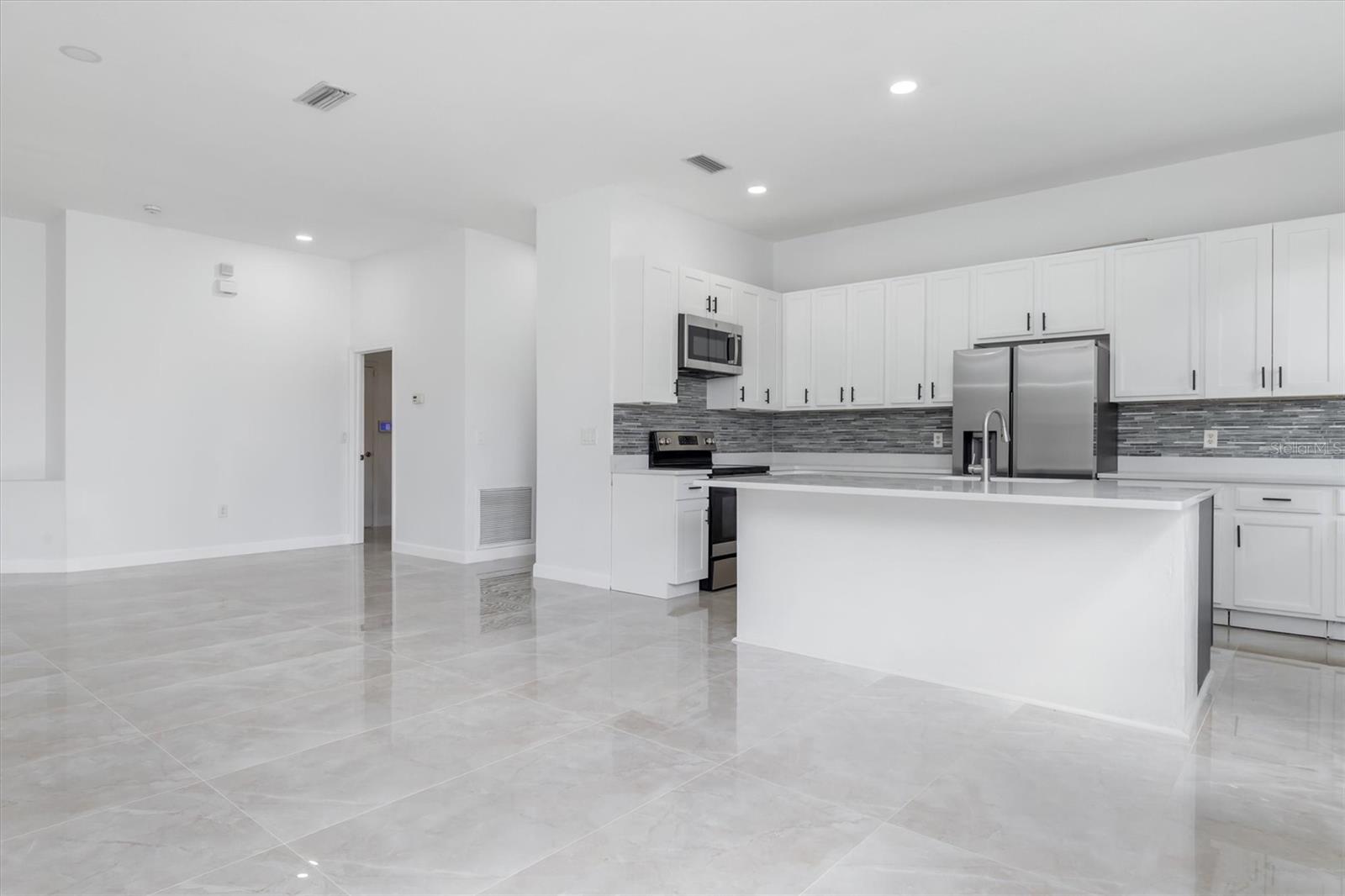 5366 DUNSMUIR RD, NORTH PORT, FL, 34288