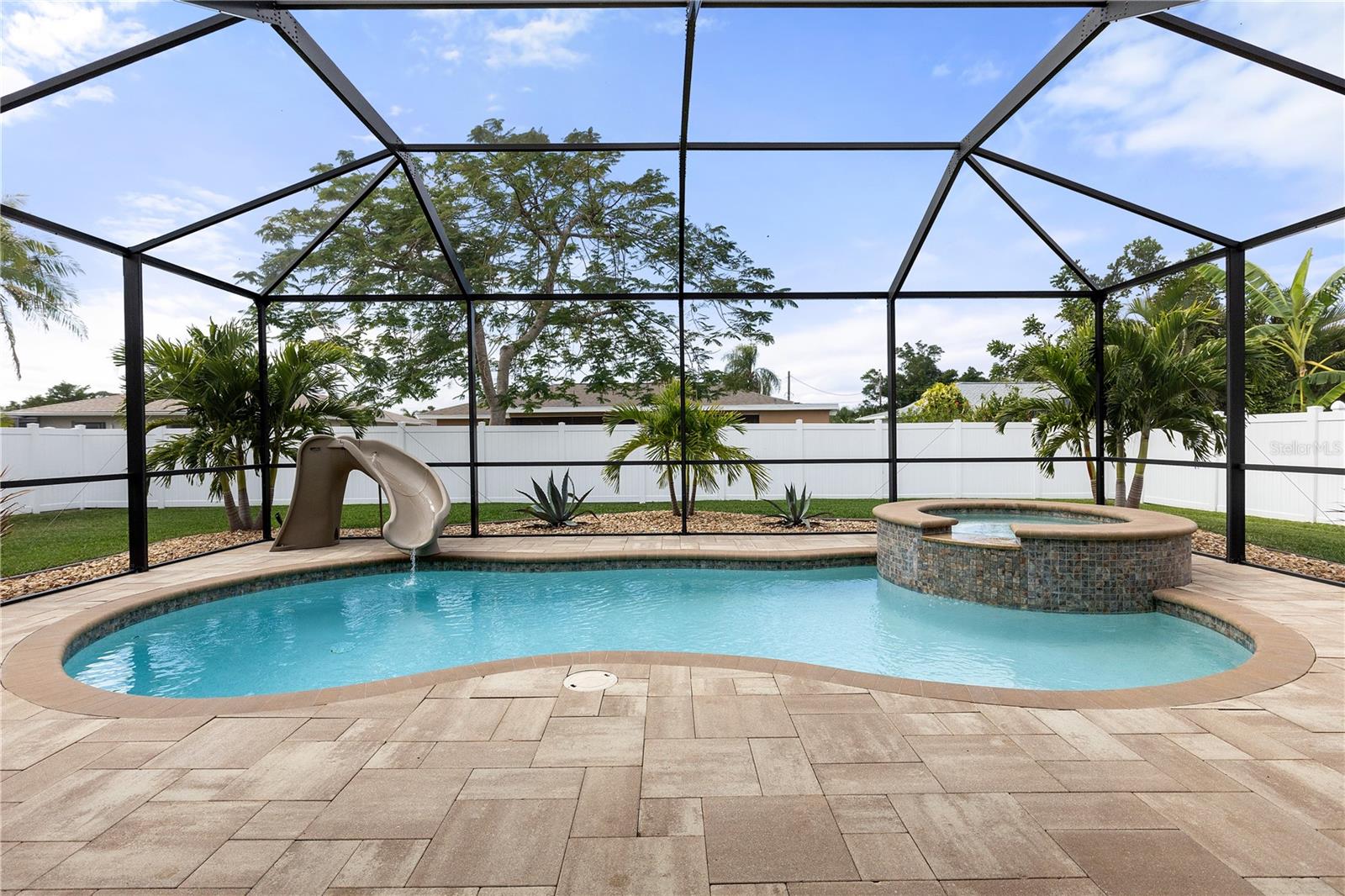 3754 SE 6TH AVE, CAPE CORAL, FL, 33904