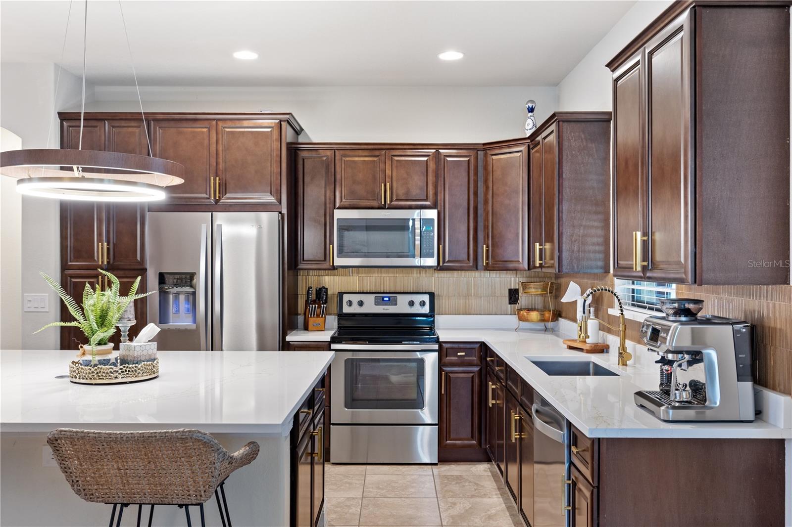 3754 SE 6TH AVE, CAPE CORAL, FL, 33904