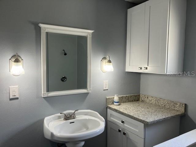 1219 SNOWBERGER AVE, LEESBURG, FL, 34748