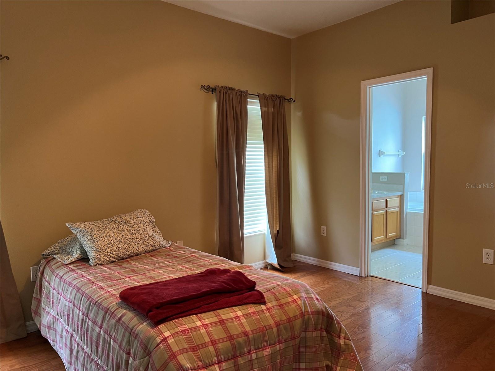 2000 RAYMOND DR, ST CLOUD, FL, 34769