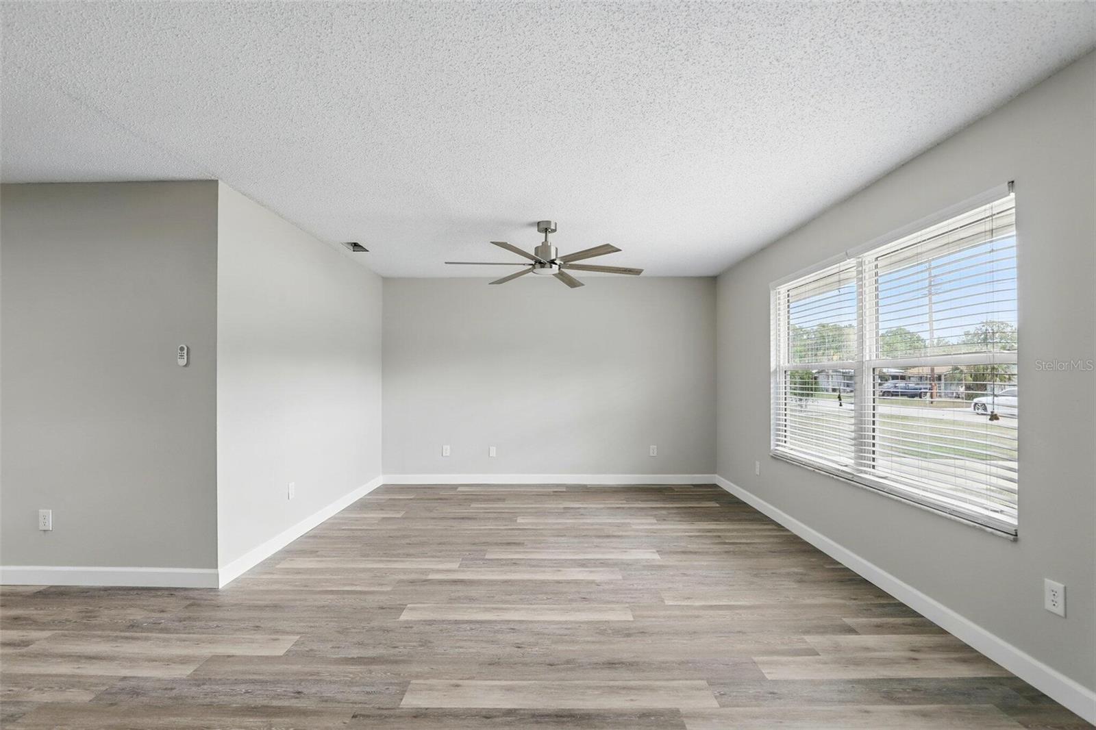 916 SPANISH LN, DELAND, FL, 32720