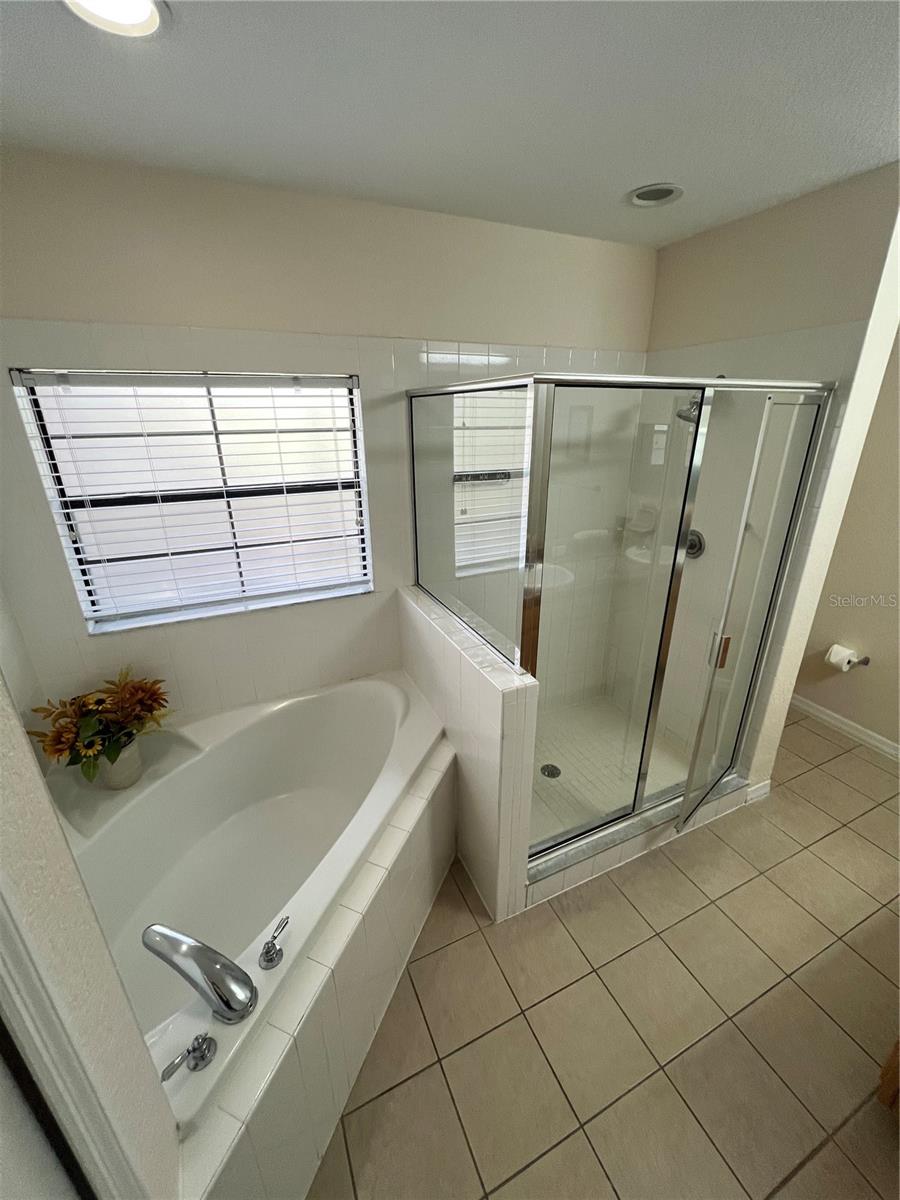 3050 PIRATES RETREAT CT #302, KISSIMMEE, FL, 34747