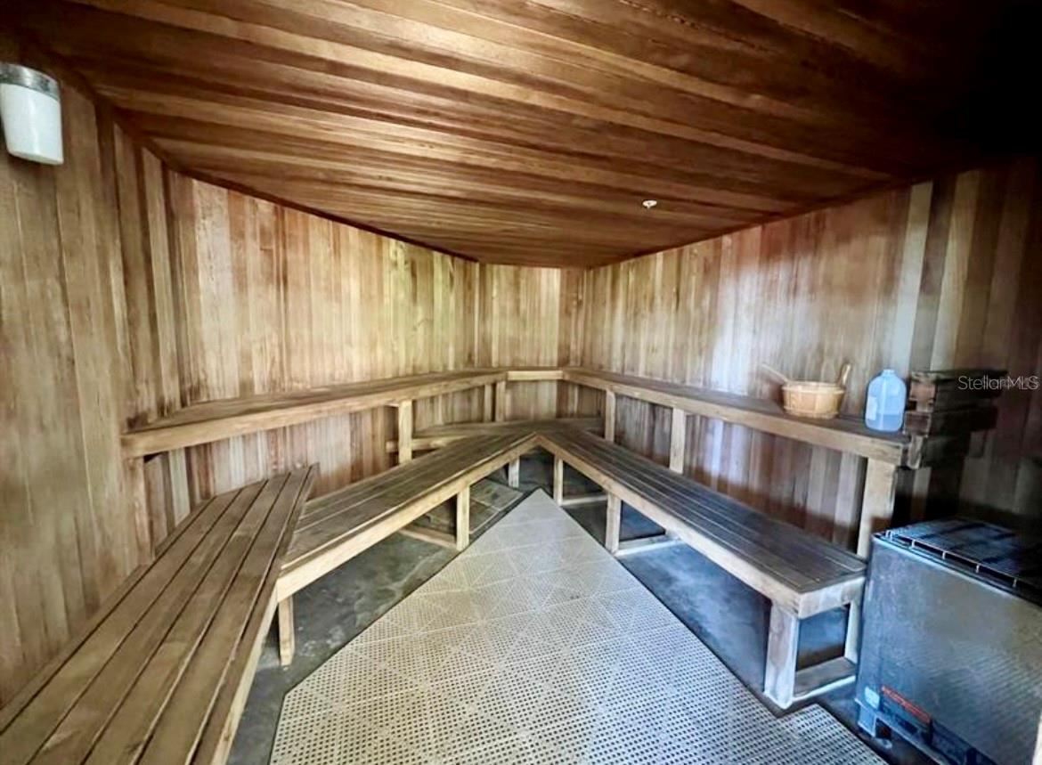3050 PIRATES RETREAT CT #302, KISSIMMEE, FL, 34747