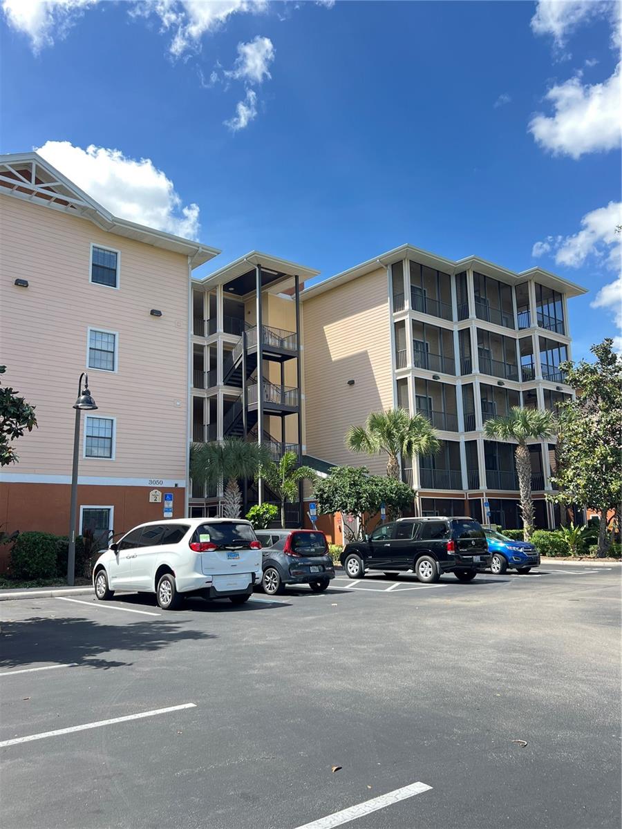 3050 PIRATES RETREAT CT #302, KISSIMMEE, FL, 34747