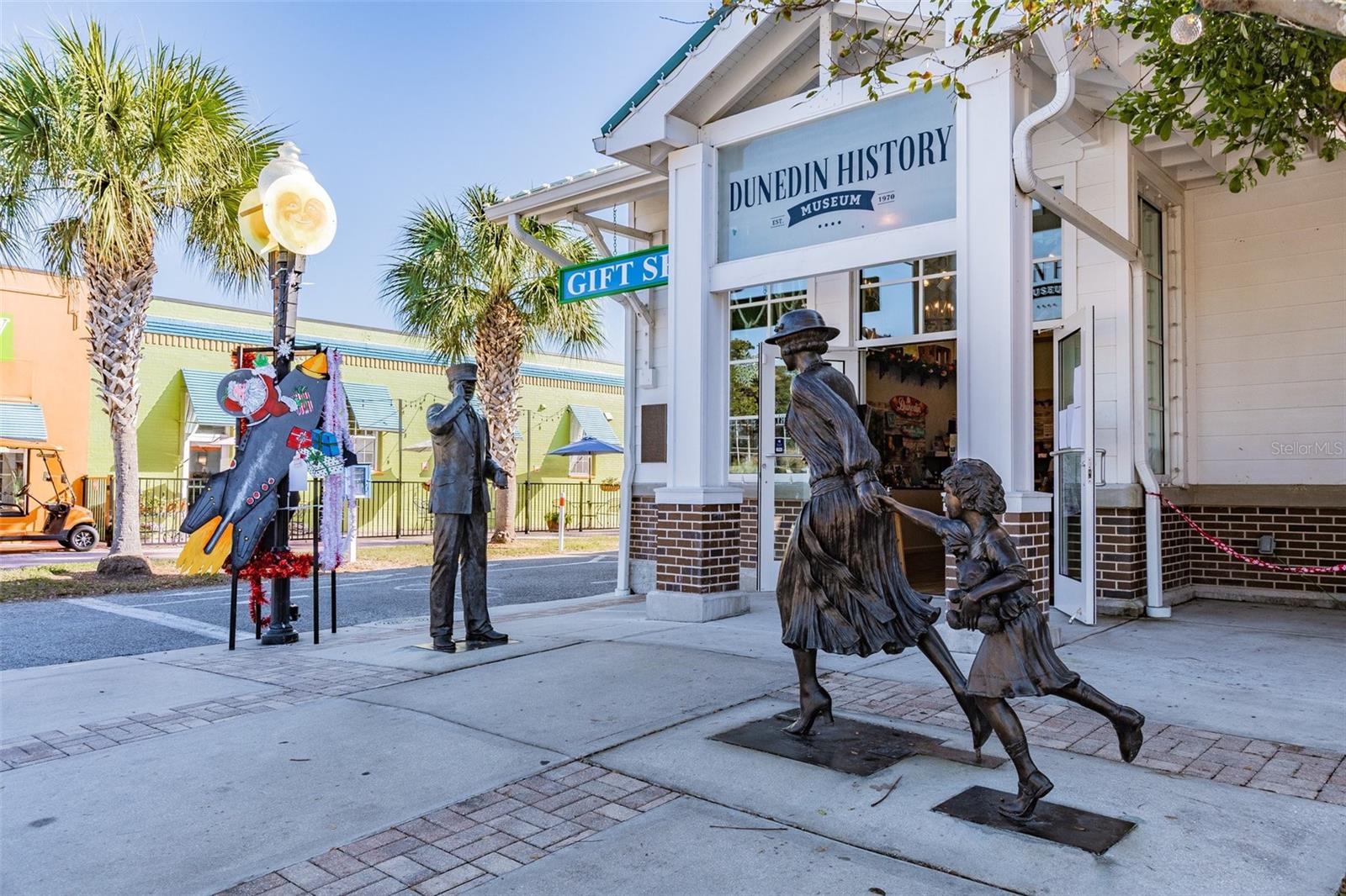 Stop in to the Dunedin Museum to learn about the history of this great city!