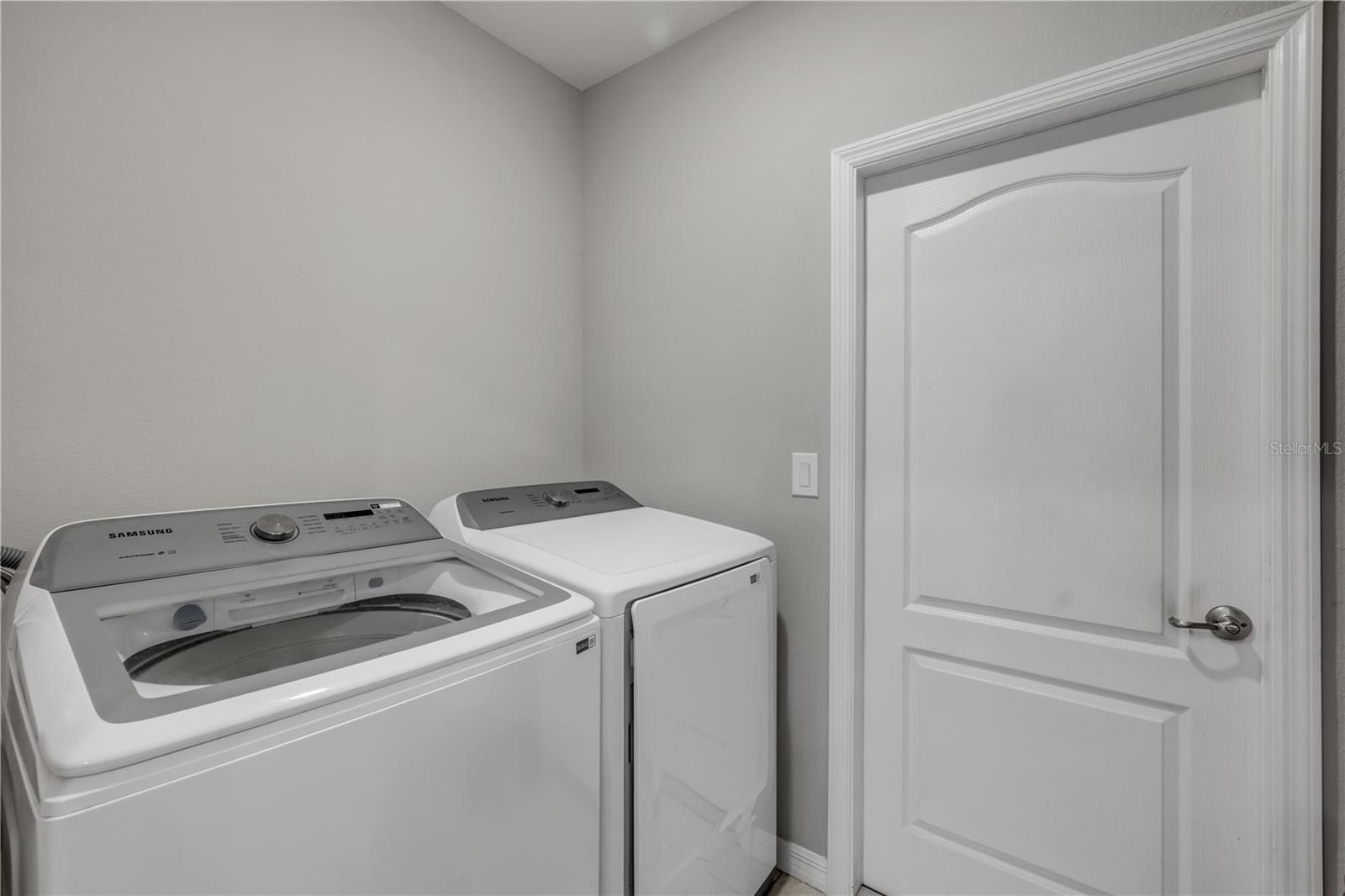 703 VOLCO RD, EDGEWATER, FL, 32141