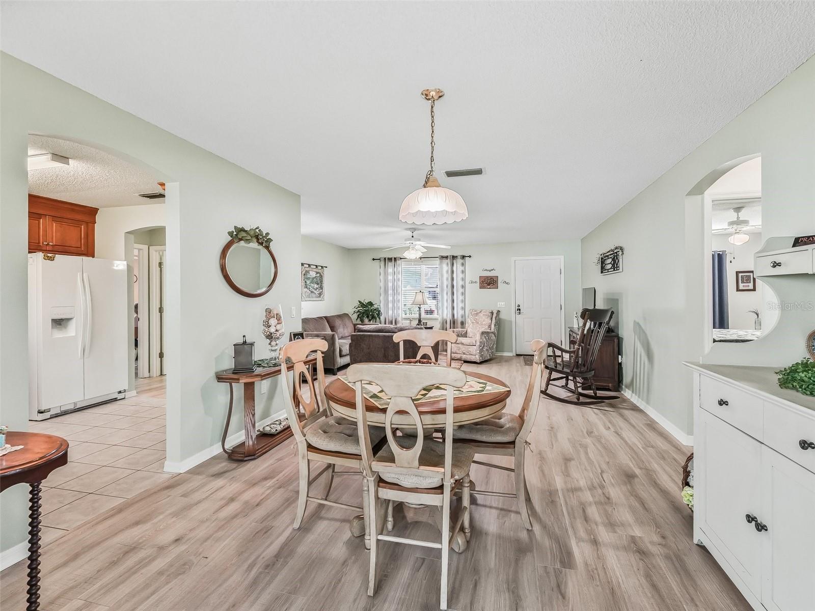 530 VALENCIA PL, THE VILLAGES, FL, 32159
