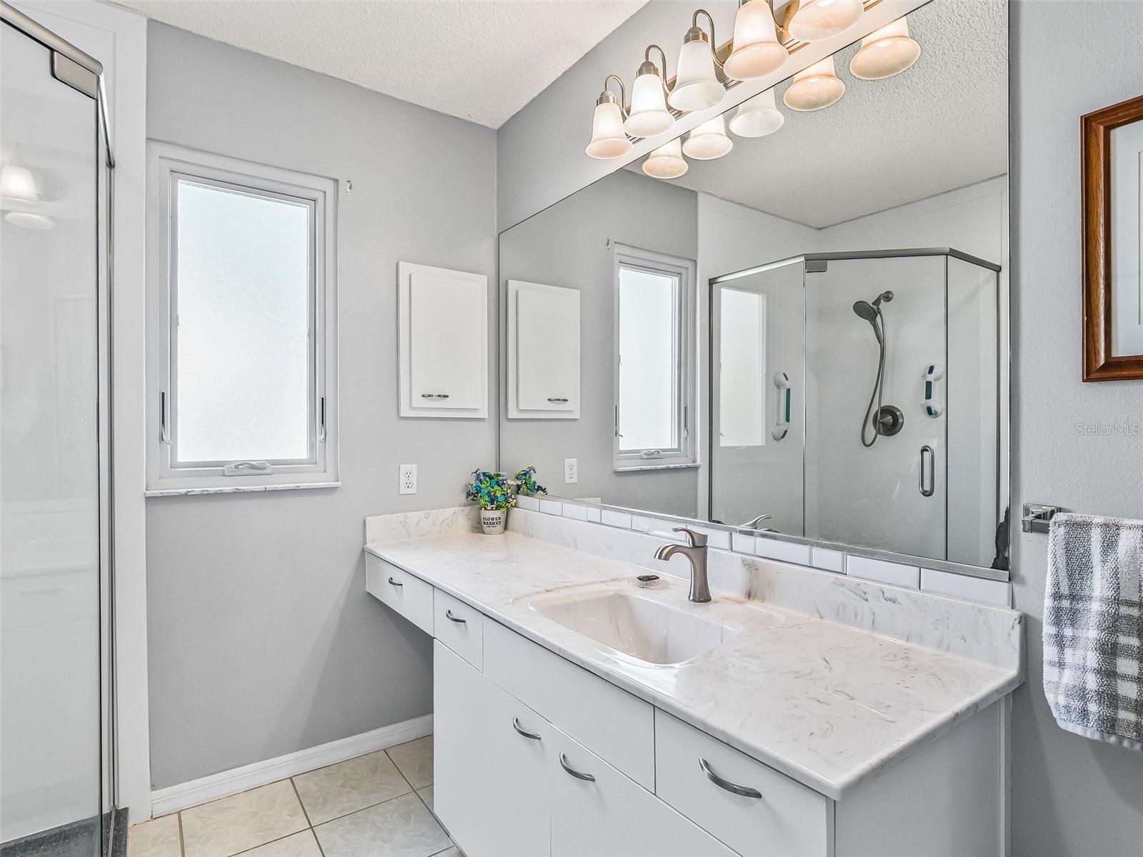 530 VALENCIA PL, THE VILLAGES, FL, 32159