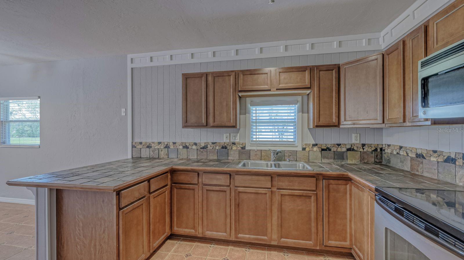 1950 BERN CREEK LOOP #C, SARASOTA, FL, 34240