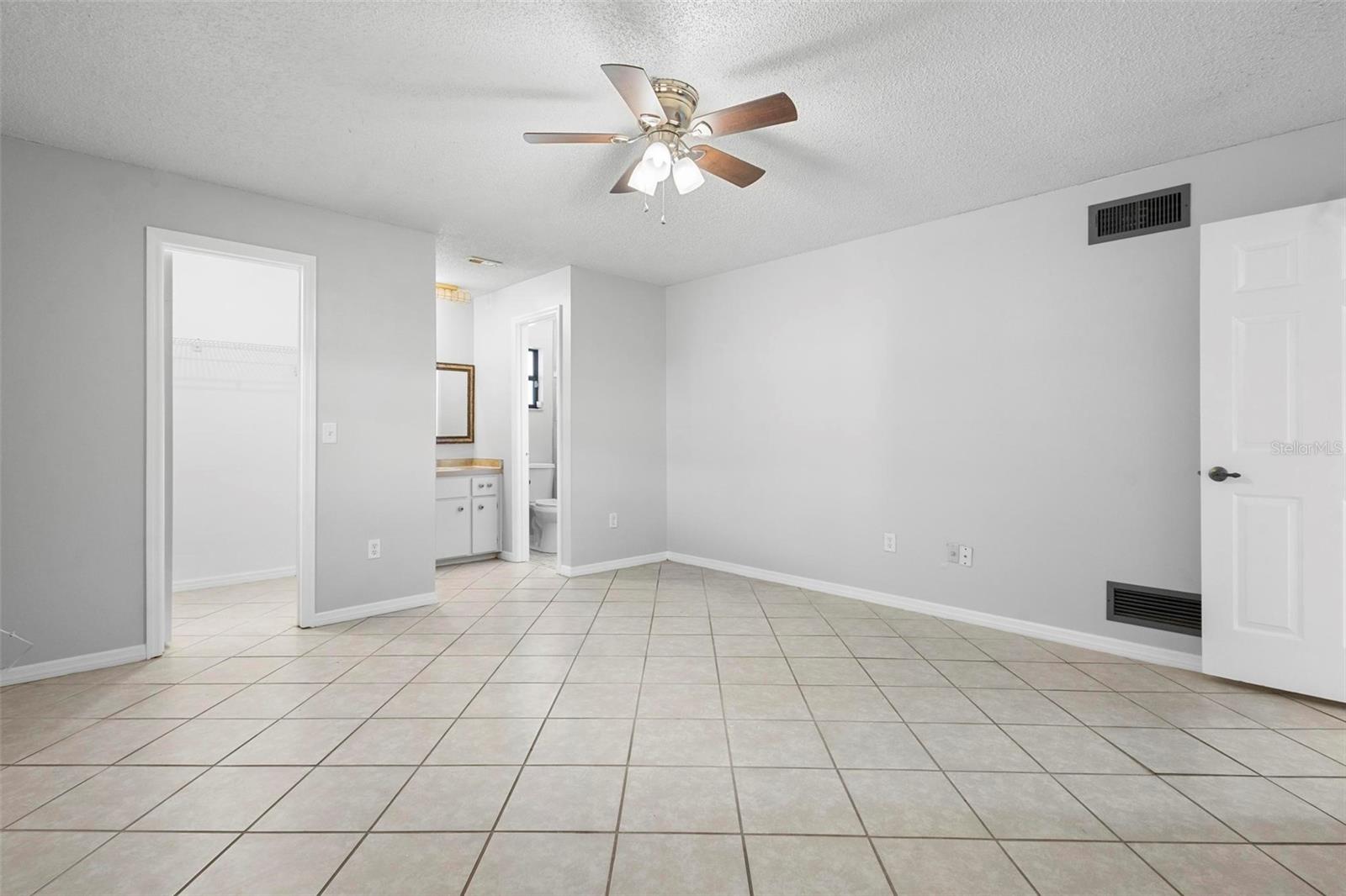 265 S FAIRBAIRN DR, DELTONA, FL, 32725