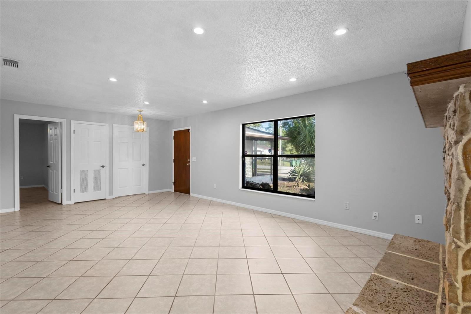 265 S FAIRBAIRN DR, DELTONA, FL, 32725