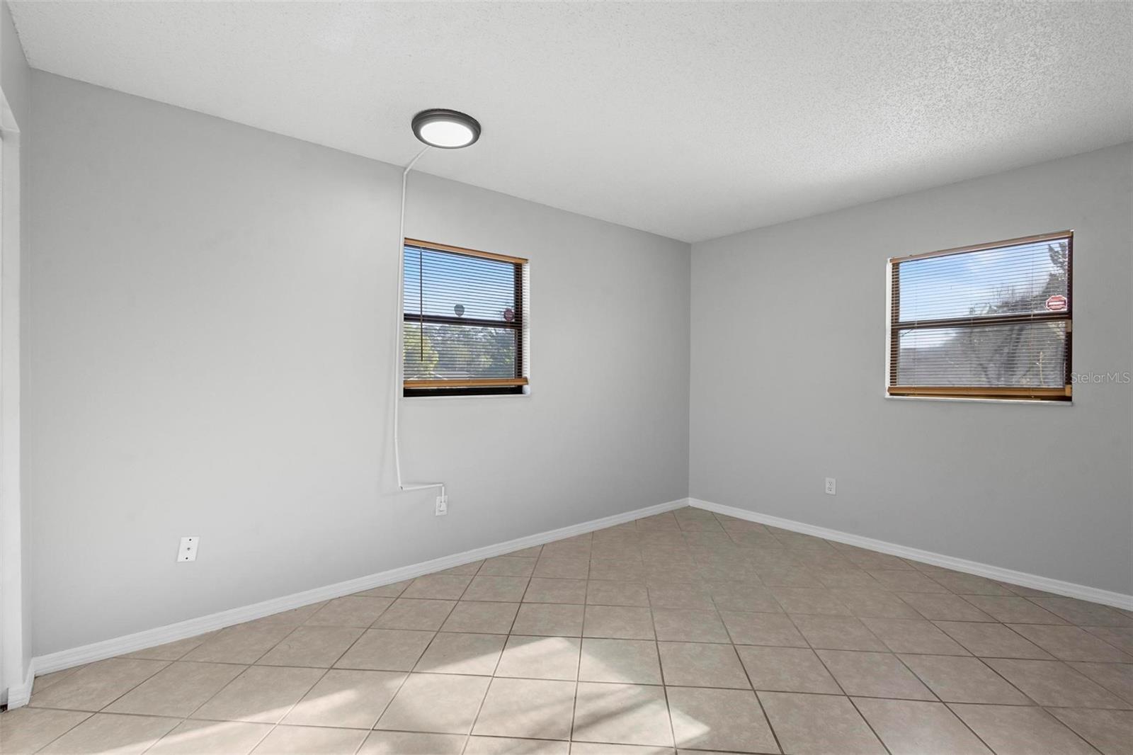 265 S FAIRBAIRN DR, DELTONA, FL, 32725