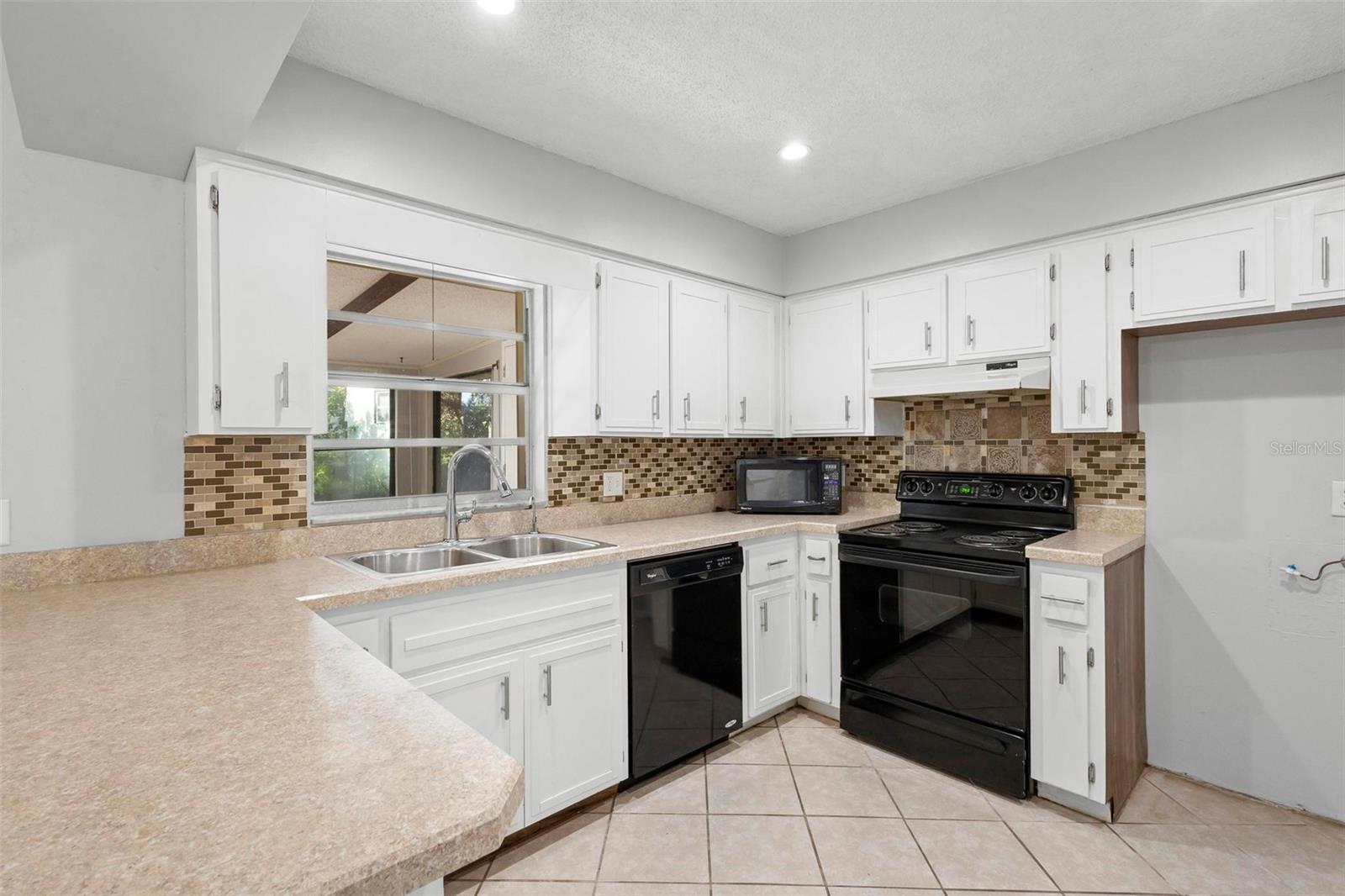 265 S FAIRBAIRN DR, DELTONA, FL, 32725