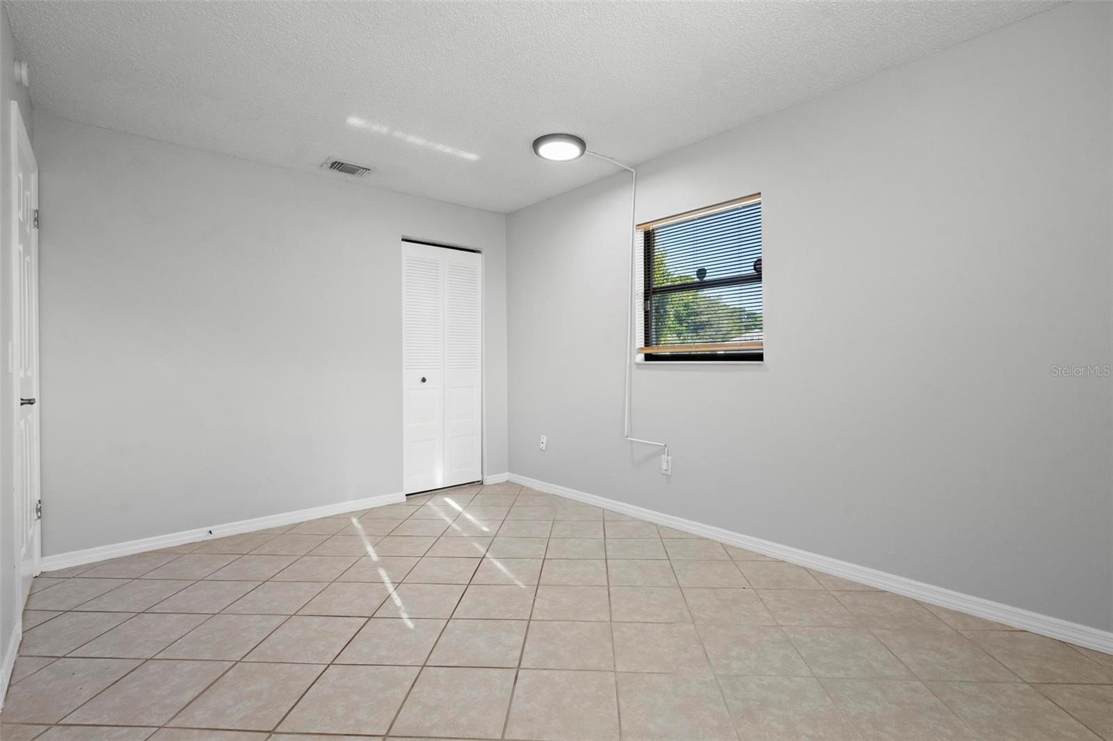 265 S FAIRBAIRN DR, DELTONA, FL, 32725