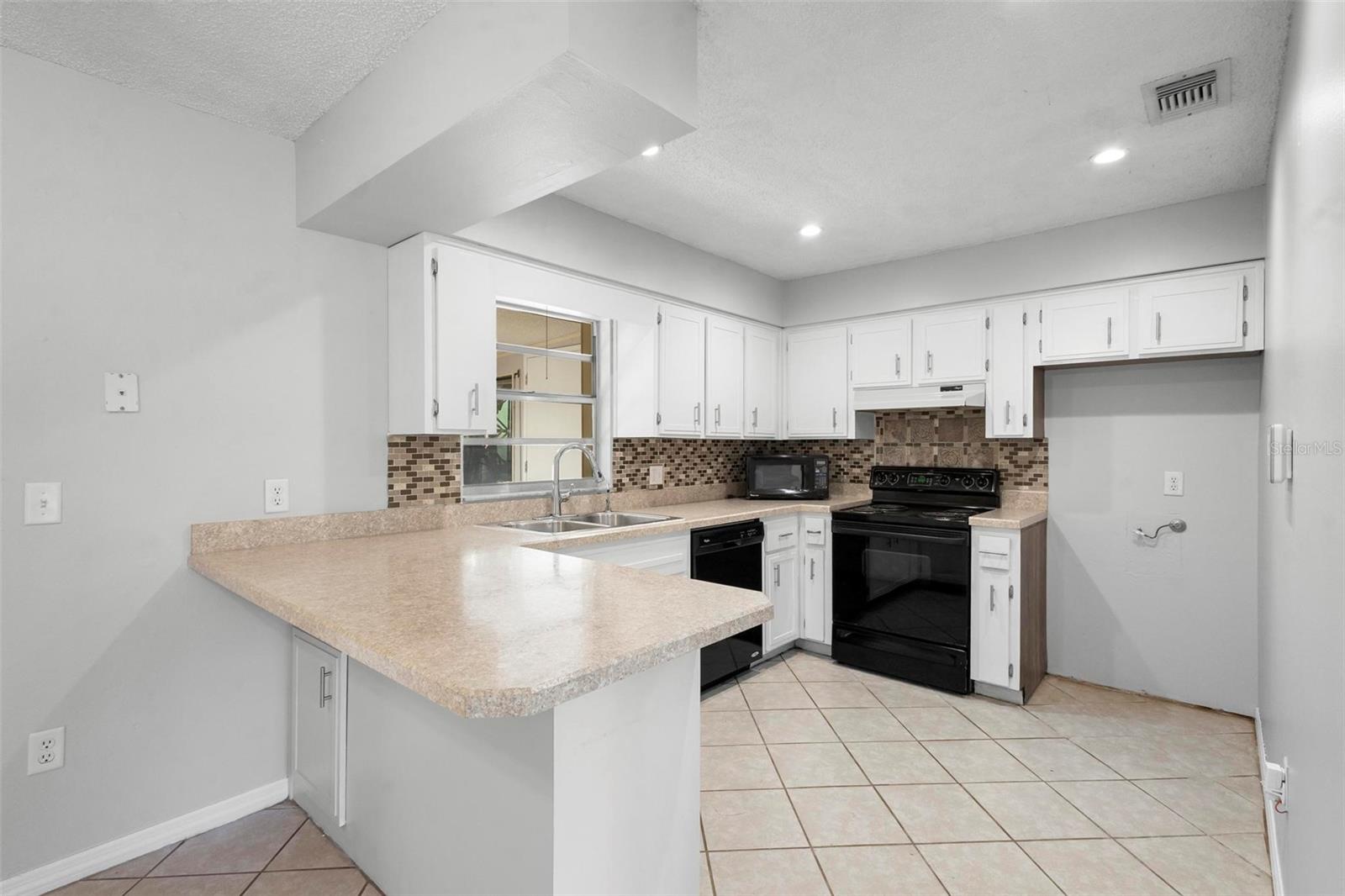 265 S FAIRBAIRN DR, DELTONA, FL, 32725