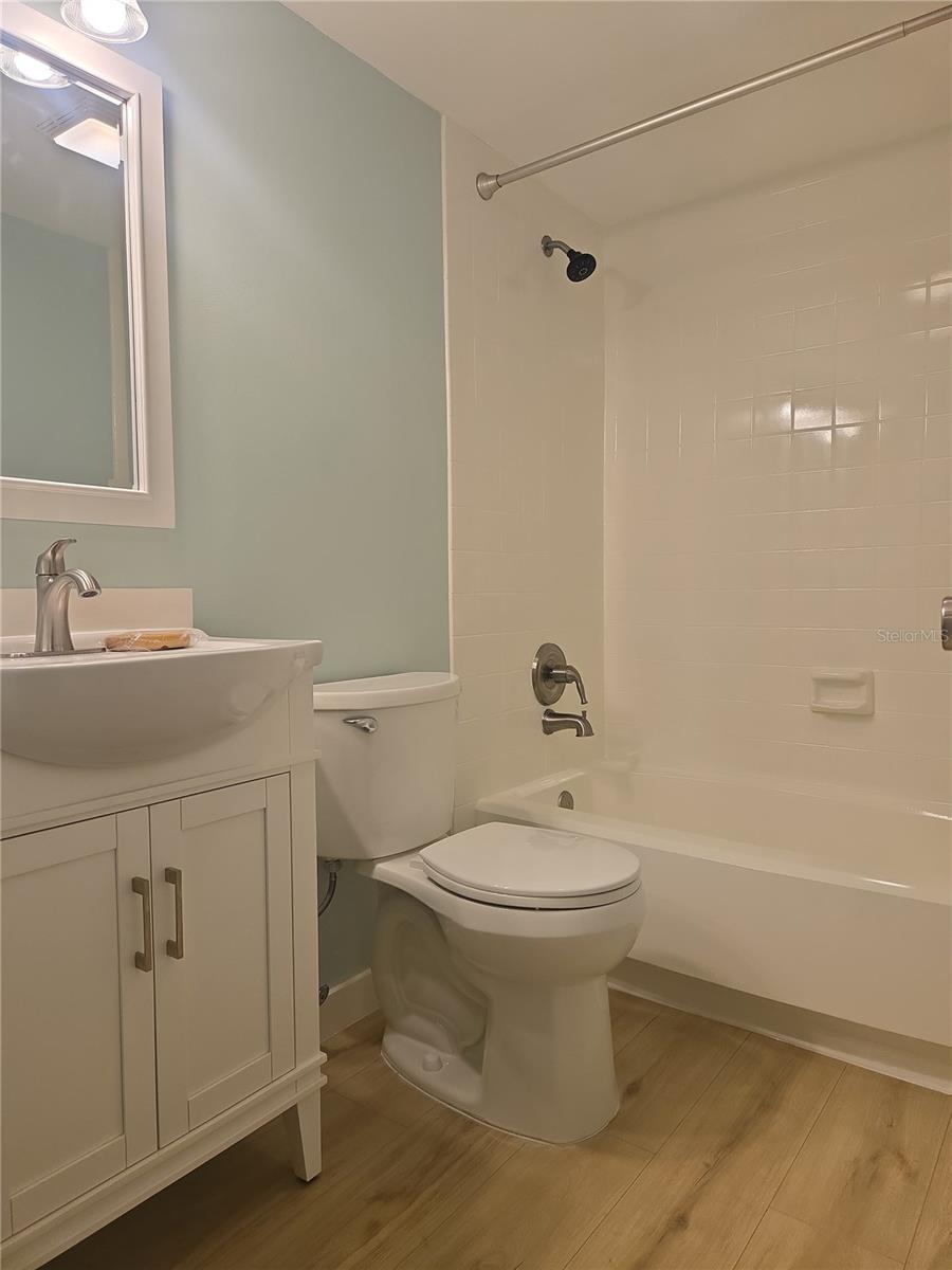 160 LIVE OAK WOODS CT #4D, DELTONA, FL, 32725
