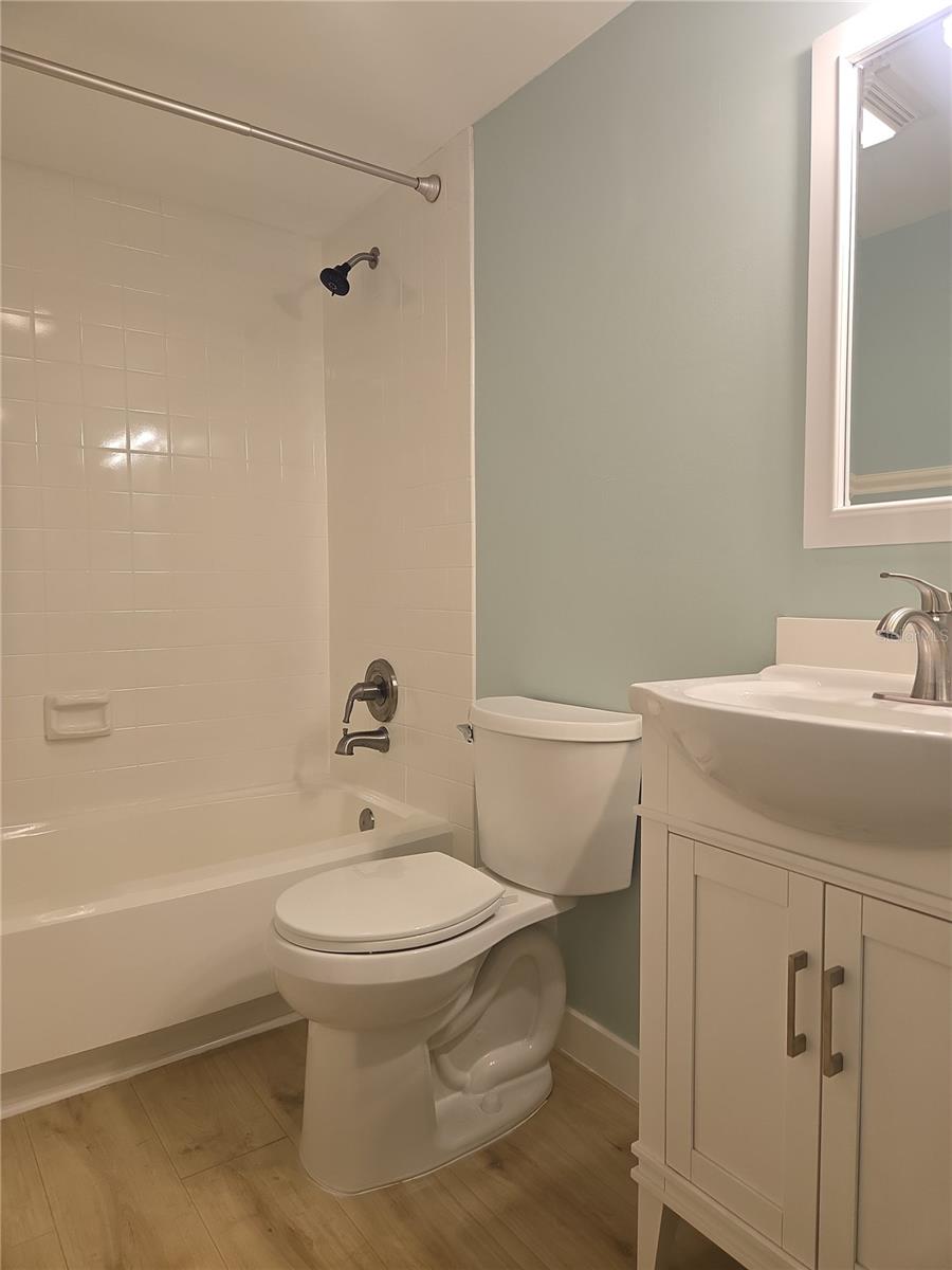160 LIVE OAK WOODS CT #4D, DELTONA, FL, 32725