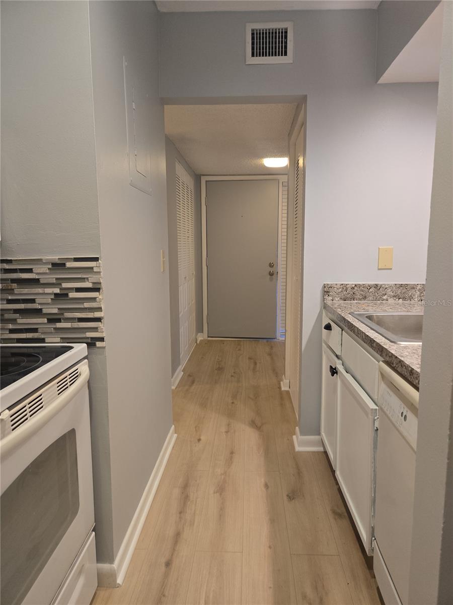 160 LIVE OAK WOODS CT #4D, DELTONA, FL, 32725