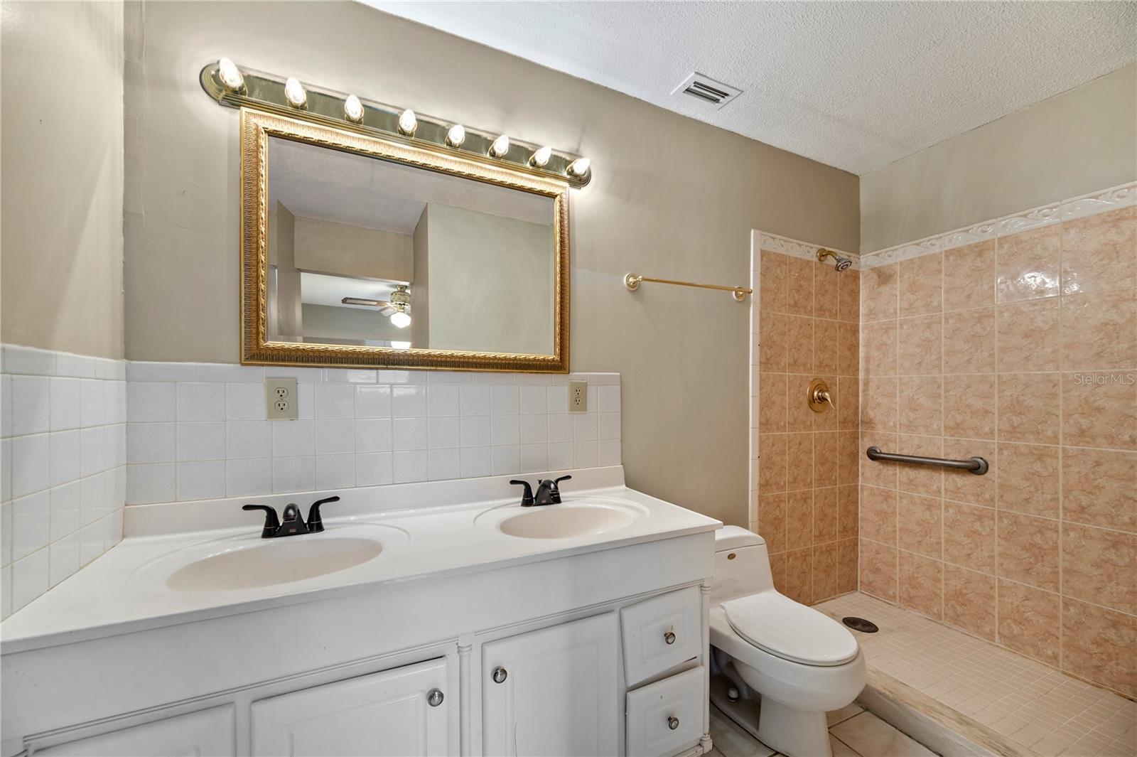 519 EAGLE CT, KISSIMMEE, FL, 34759