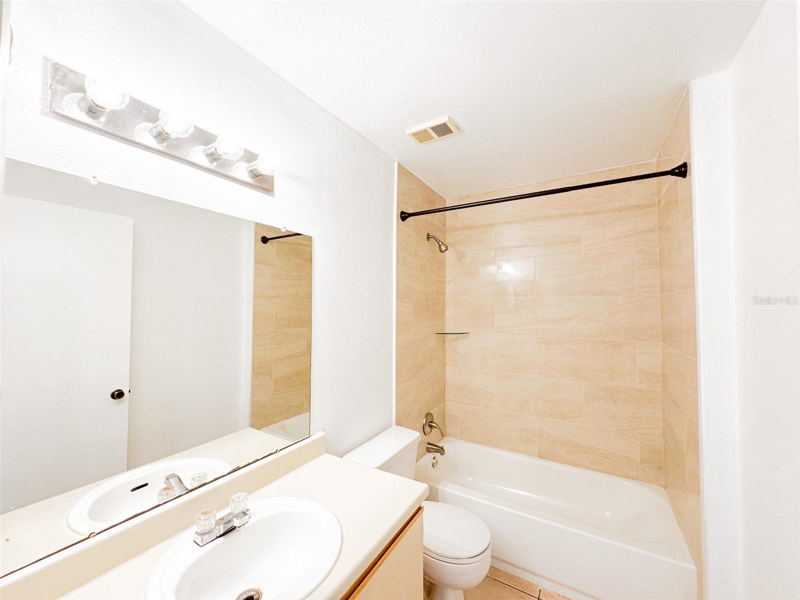 3032 PARKWAY BLVD #101, KISSIMMEE, FL, 34747