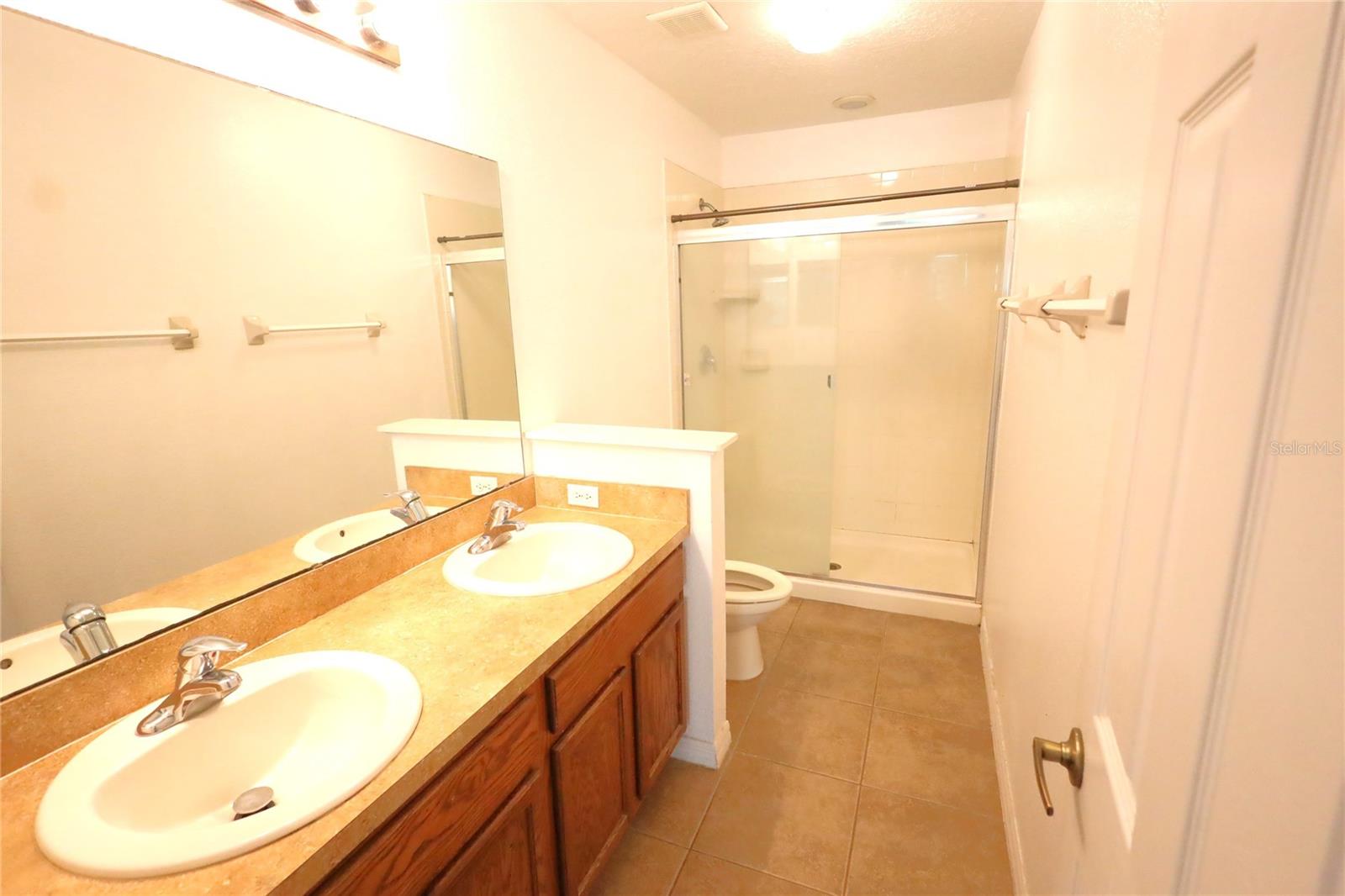 154 GLOWING PEACE LN #129, ORLANDO, FL, 32824
