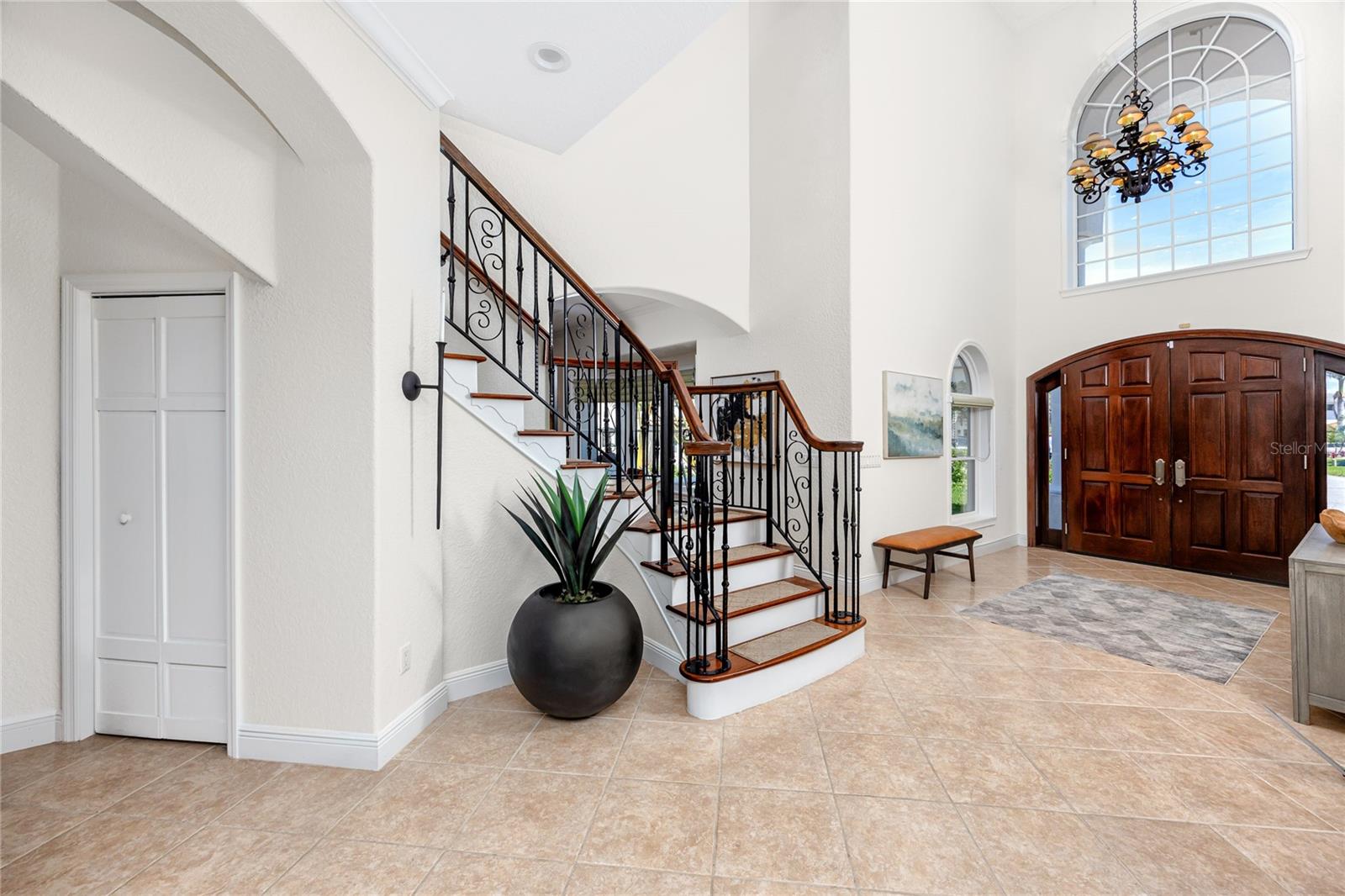 1901 CAROLINA AVE NE, ST PETERSBURG, FL, 33703