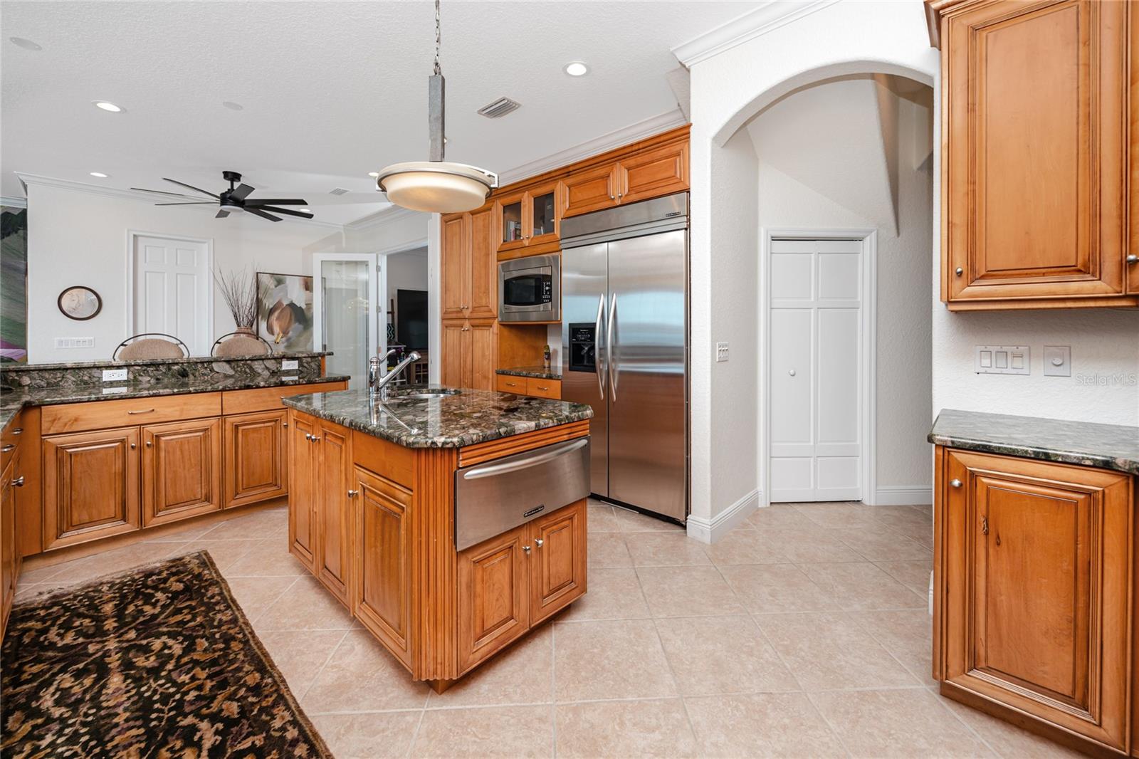 1901 CAROLINA AVE NE, ST PETERSBURG, FL, 33703