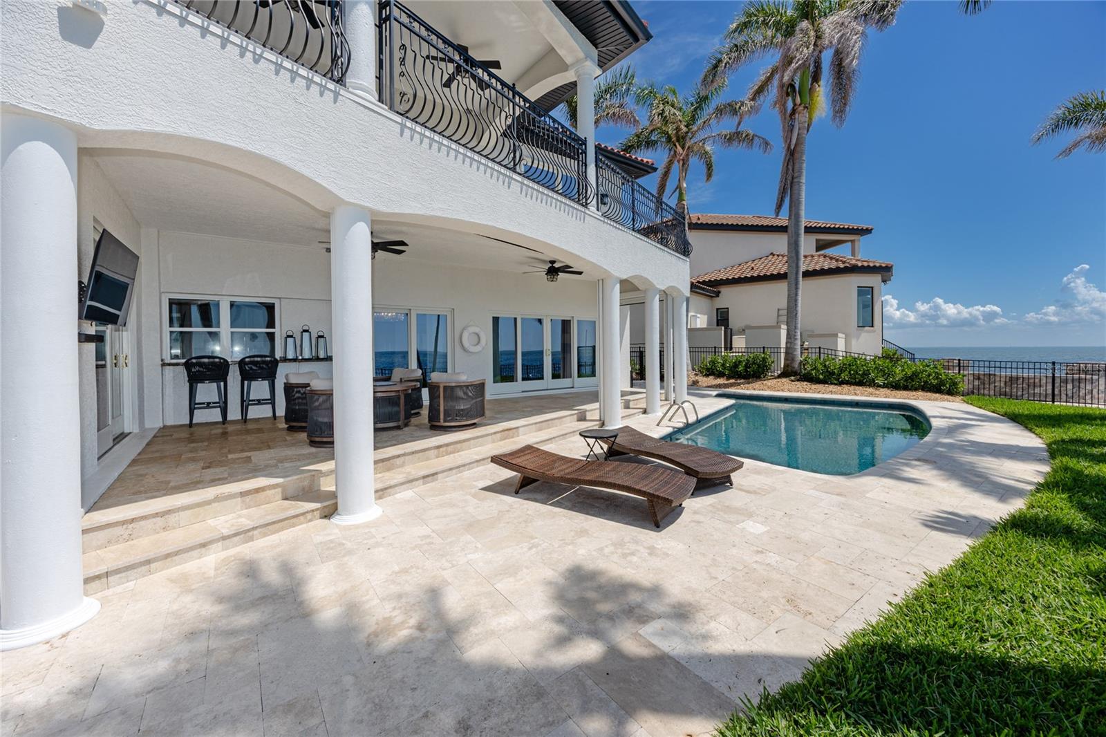 1901 CAROLINA AVE NE, ST PETERSBURG, FL, 33703