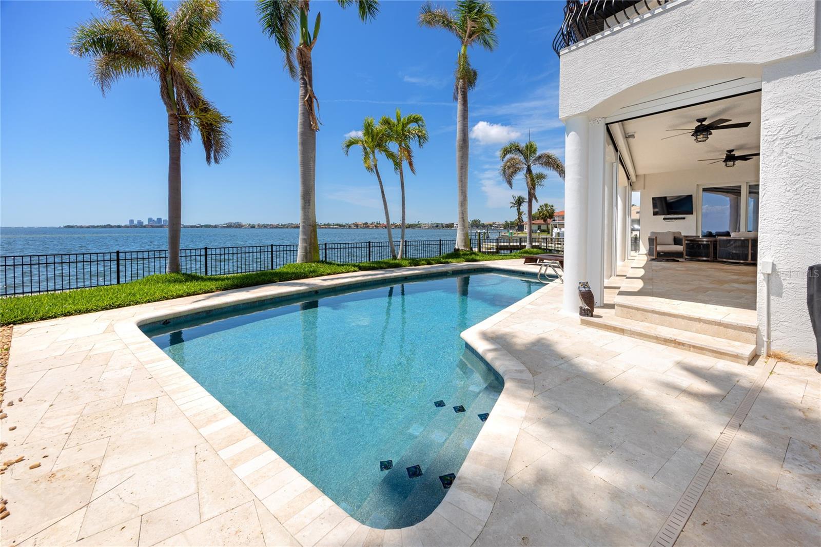 1901 CAROLINA AVE NE, ST PETERSBURG, FL, 33703