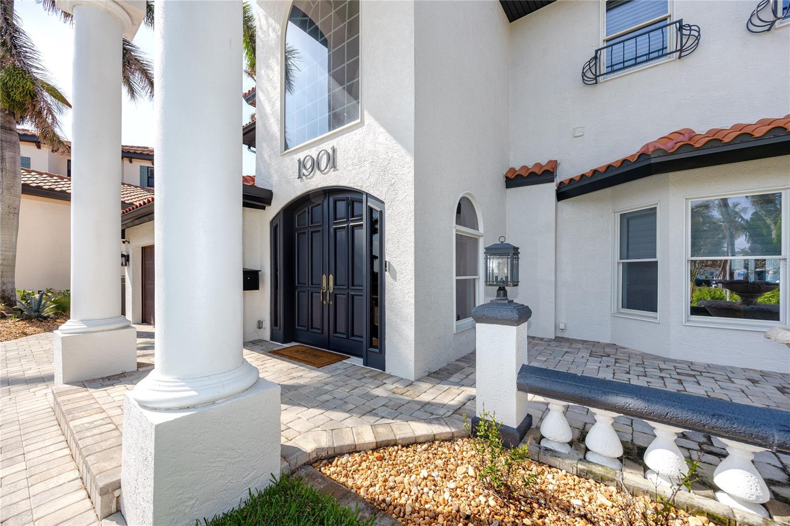 1901 CAROLINA AVE NE, ST PETERSBURG, FL, 33703